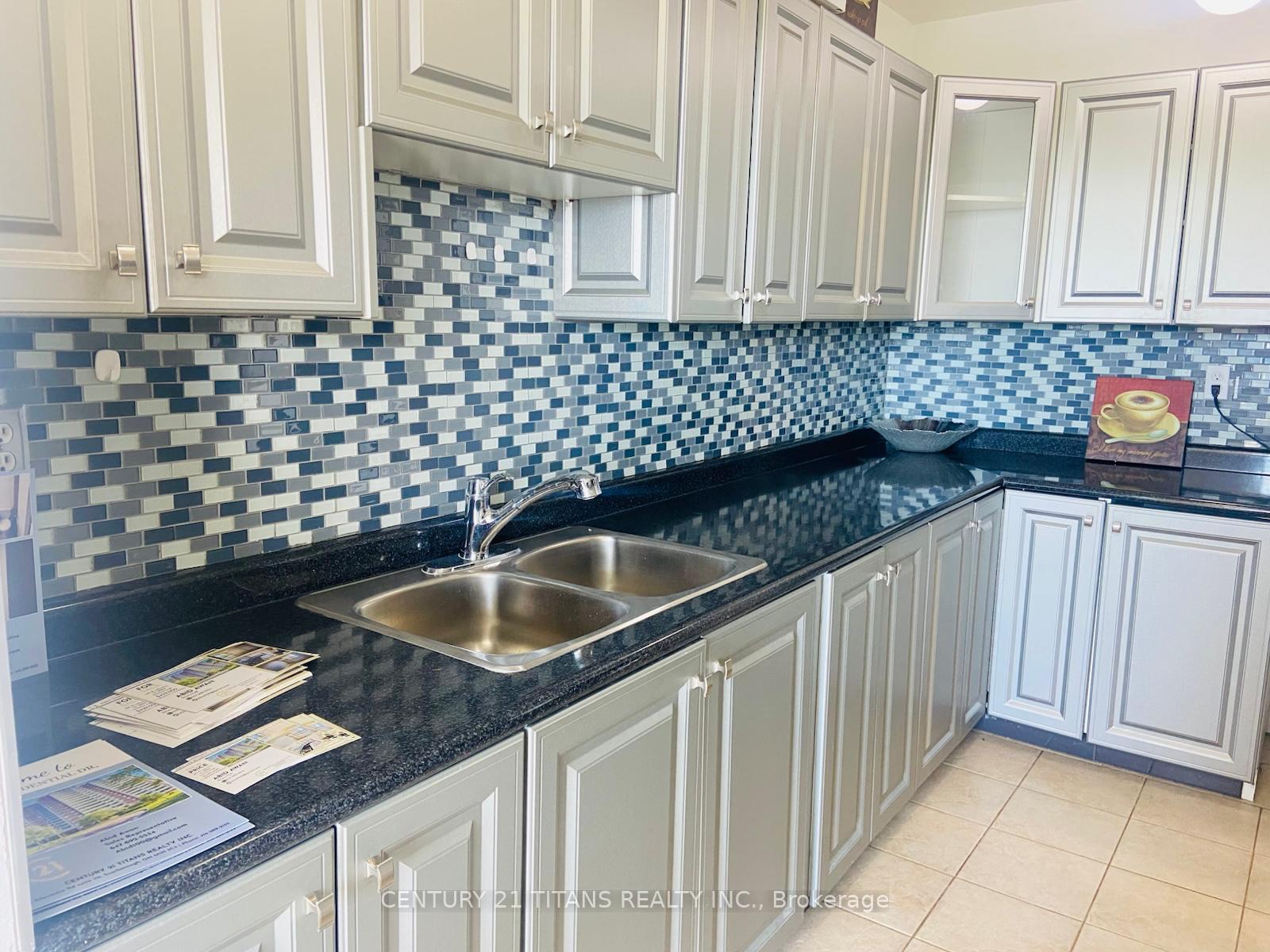 Photo 5 of Unit 907, 301 Prudential Drive, Scarborough, Dorset Park — HOMEH