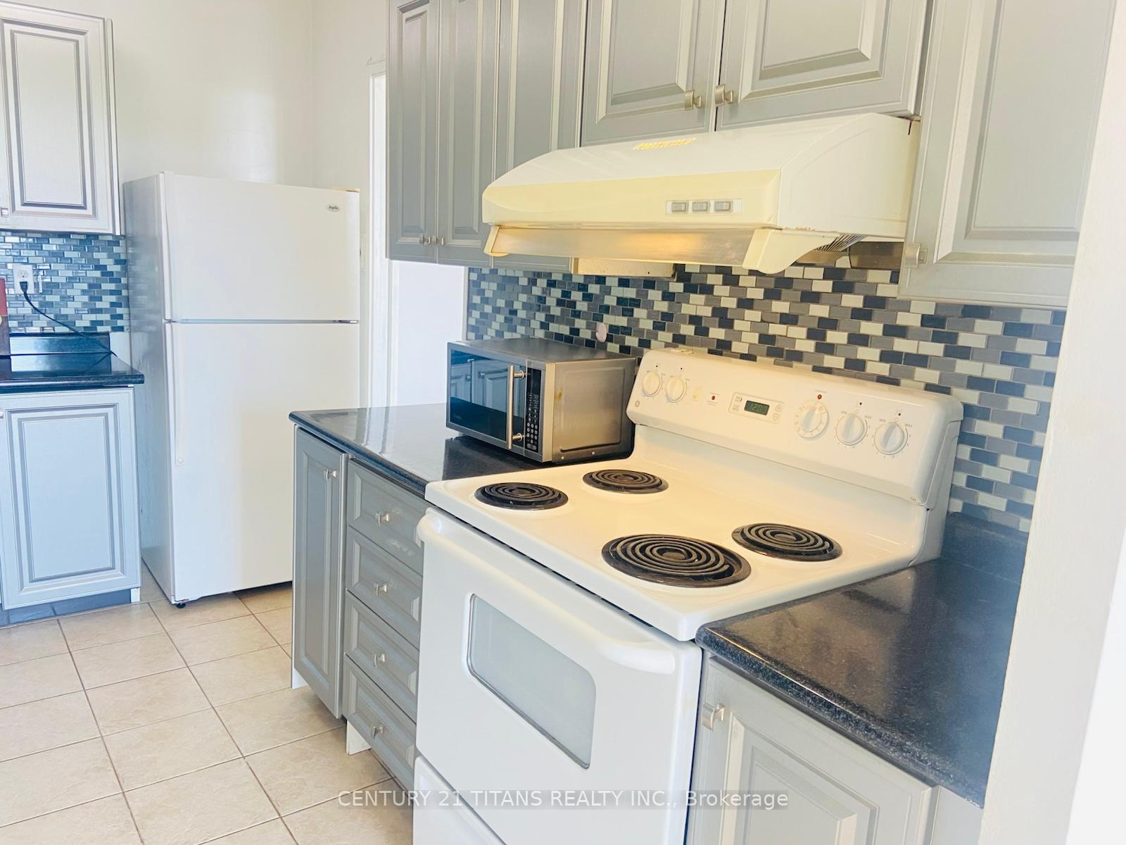 Photo 6 of Unit 907, 301 Prudential Drive, Scarborough, Dorset Park — HOMEH