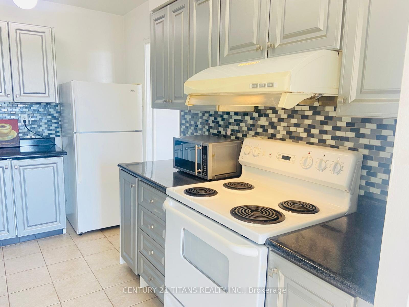 Photo 7 of Unit 907, 301 Prudential Drive, Scarborough, Dorset Park — HOMEH