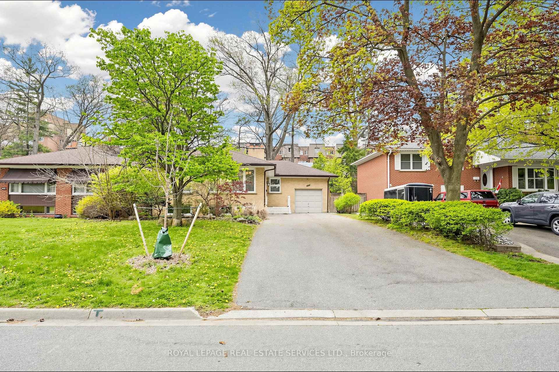 Photo 1 of 3009 O'Hagan Drive, Mississauga, Erindale — HOMEH