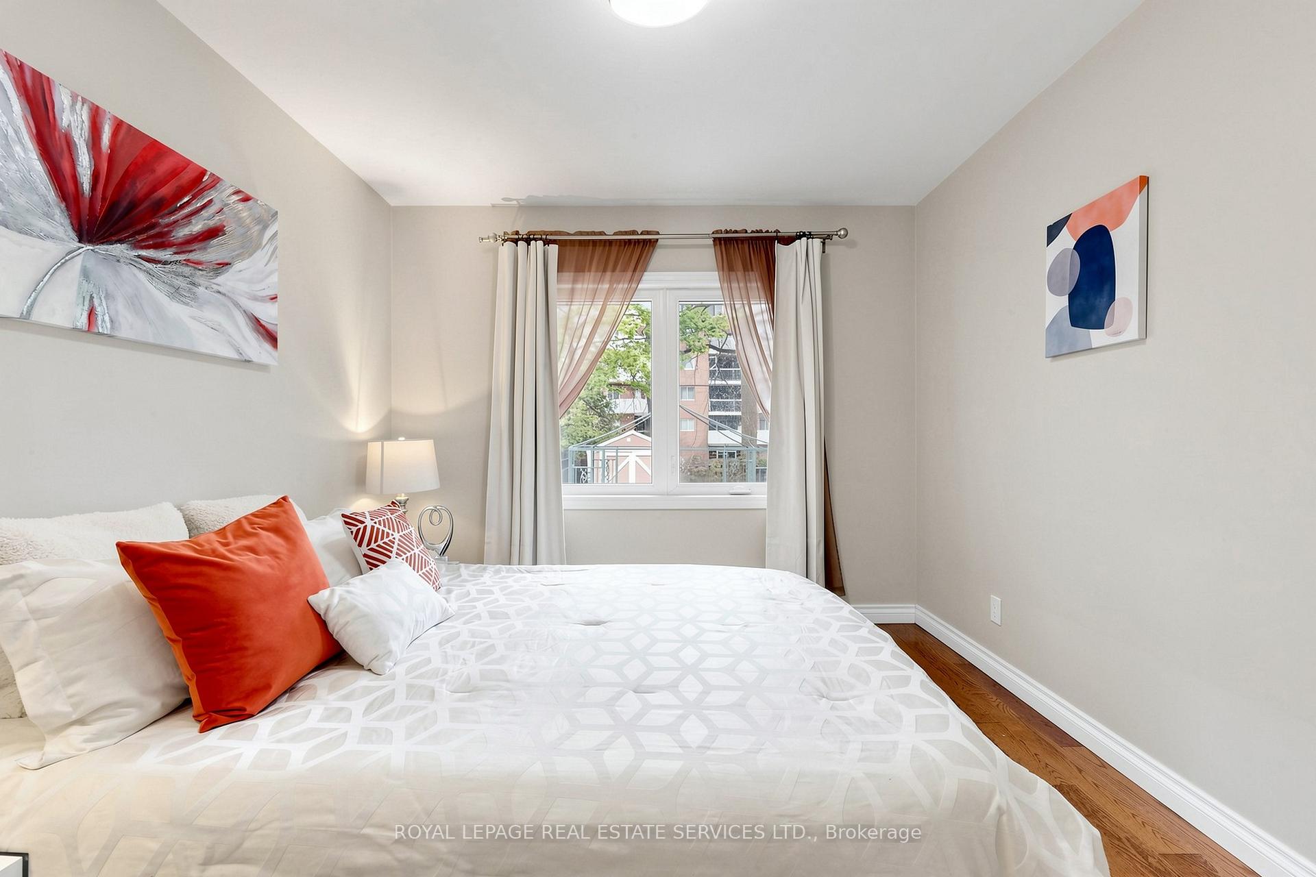 Photo 14 of 3009 O'Hagan Drive, Mississauga, Erindale — HOMEH