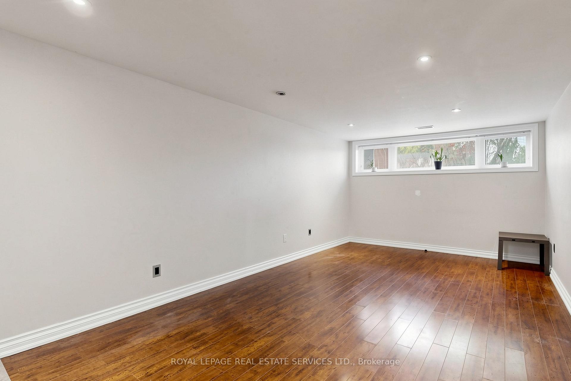 Photo 27 of 3009 O'Hagan Drive, Mississauga, Erindale — HOMEH