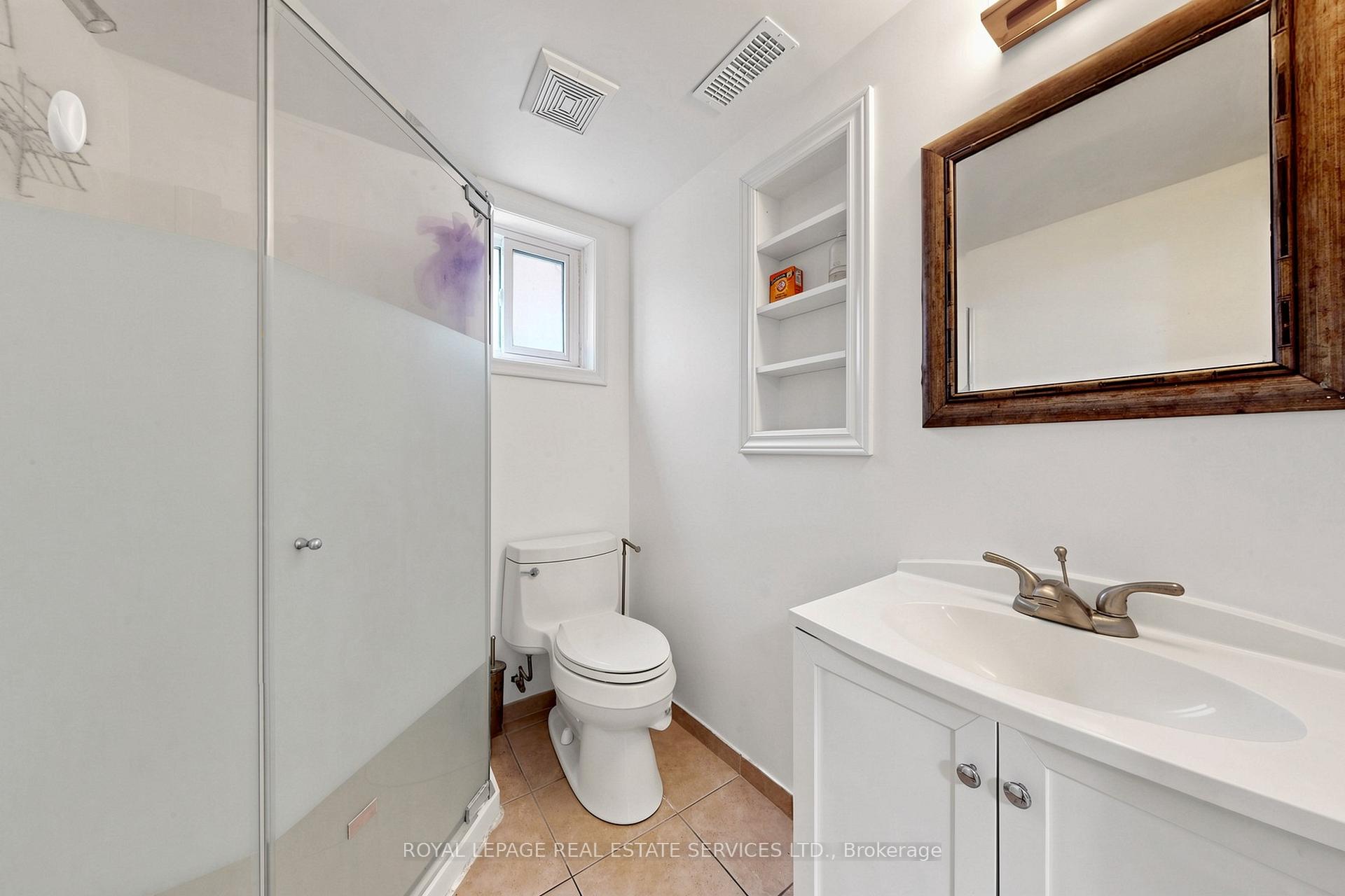 Photo 31 of 3009 O'Hagan Drive, Mississauga, Erindale — HOMEH