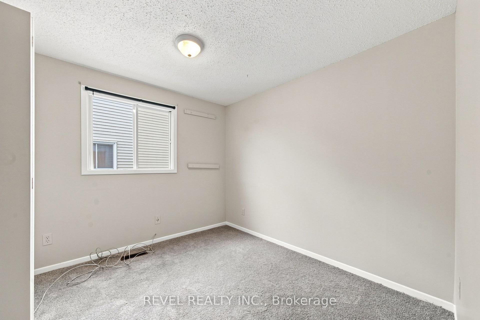 Photo 39 of 22 Kipling Crescent, Ajax, South West — HOMEH