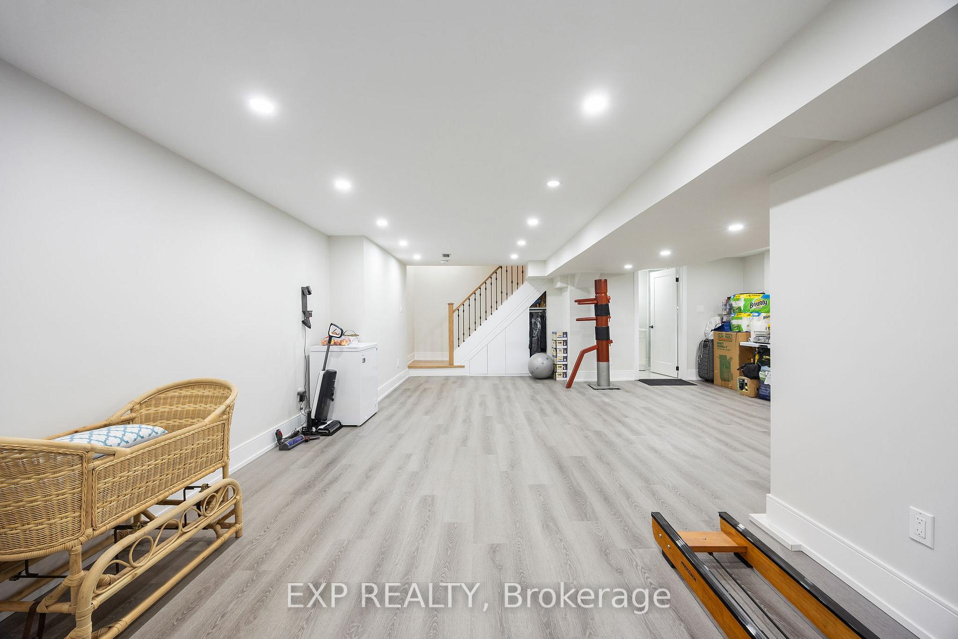 Photo 17 of 12333 Ninth Line, Whitchurch-Stouffville, Stouffville — HOMEH