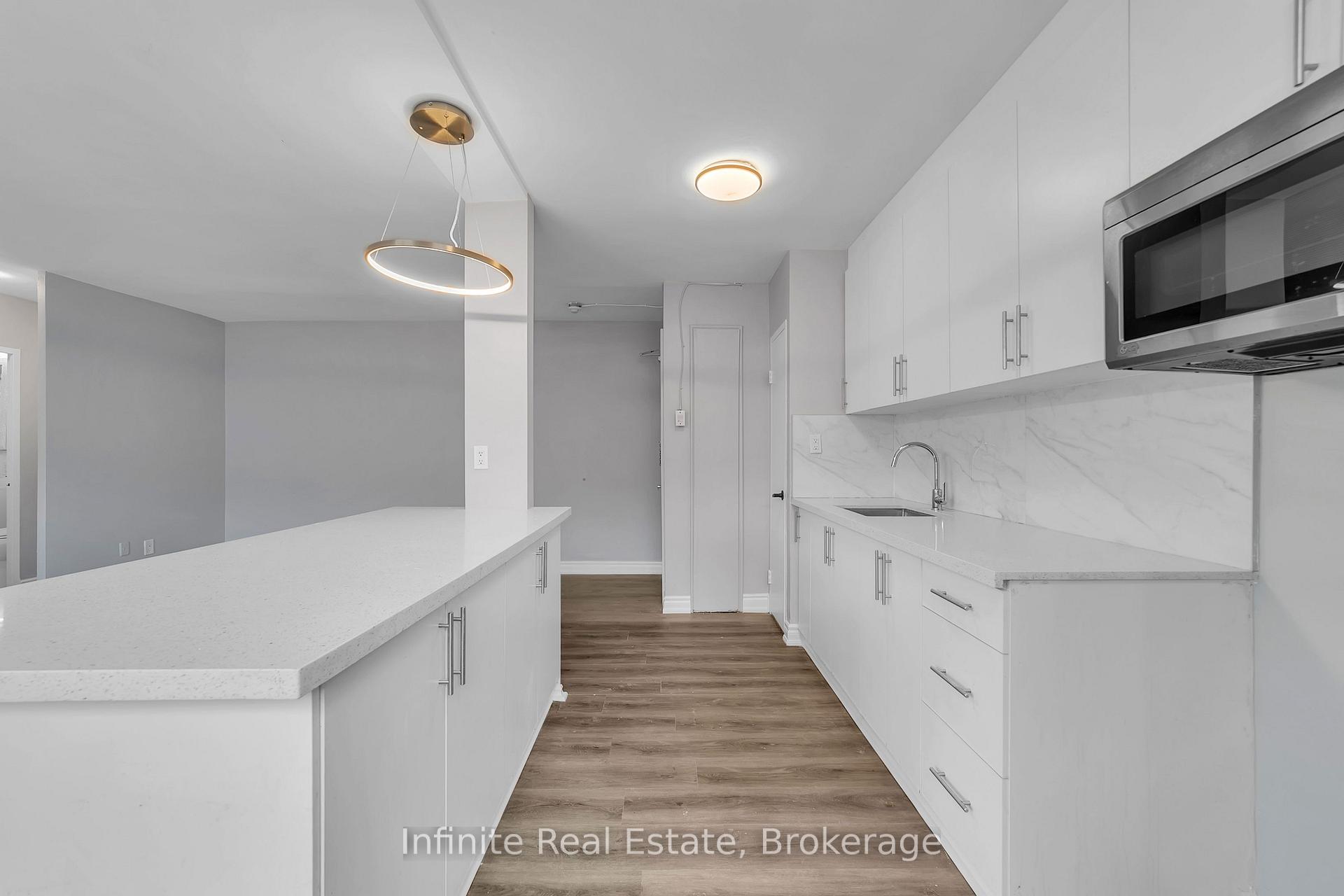Photo 7 of Unit 310, 896 Eglinton Avenue E, Toronto, Leaside — HOMEH