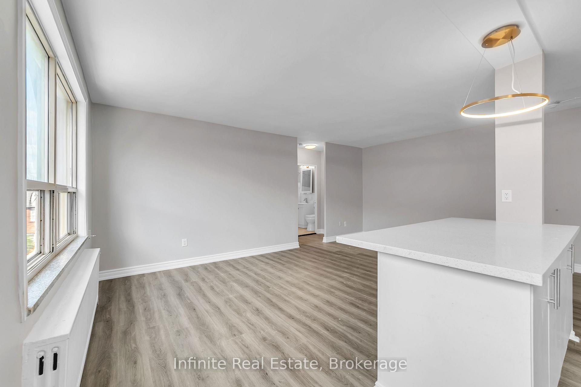 Photo 20 of Unit 310, 896 Eglinton Avenue E, Toronto, Leaside — HOMEH