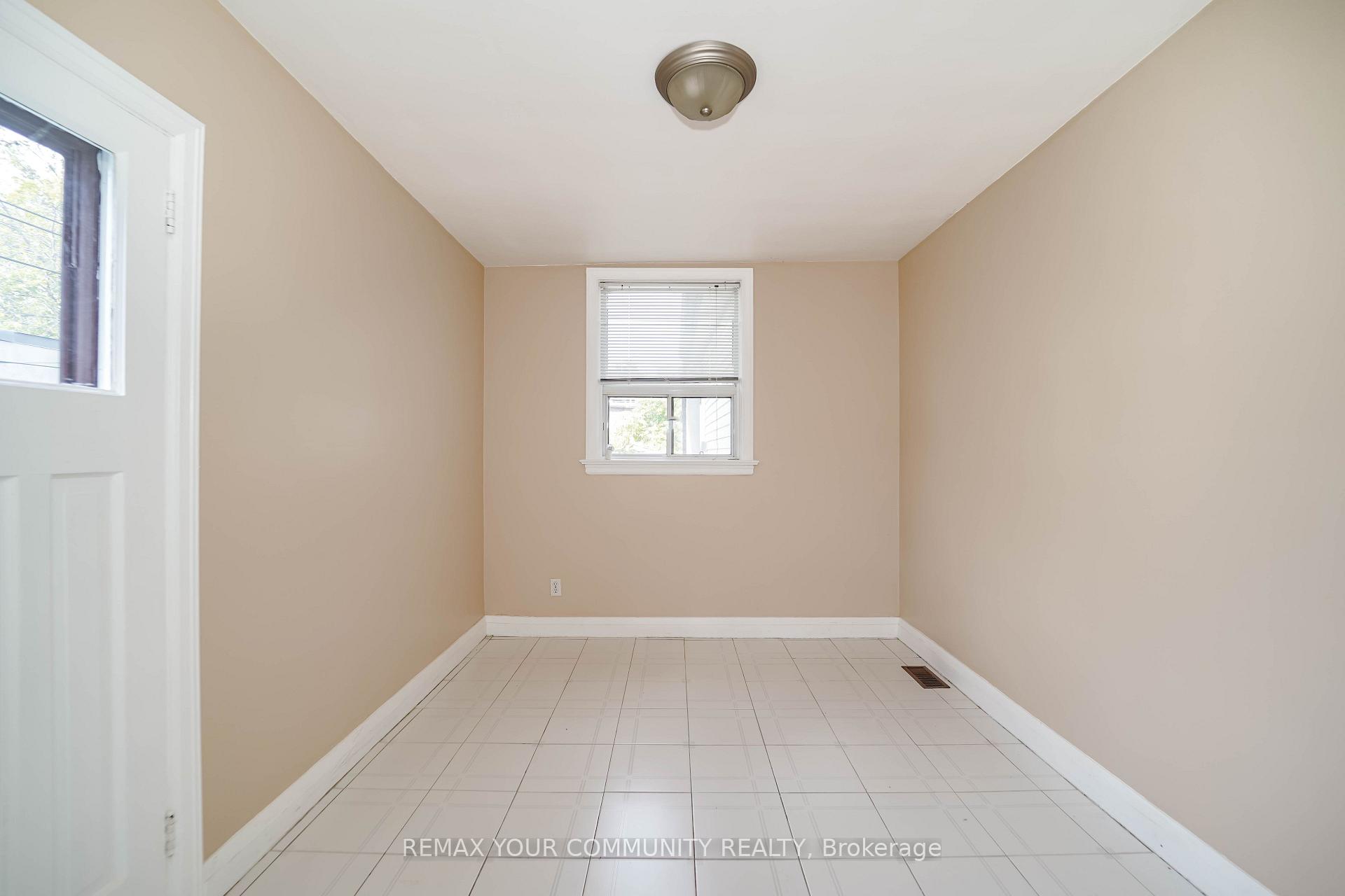 Photo 27 of Unit Room 3, 1378 Danforth Avenue, Toronto, East York — HOMEH