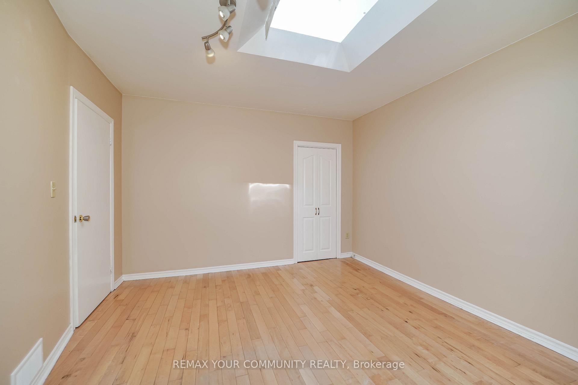 Photo 20 of 1378 Danforth Avenue, Toronto, East York — HOMEH