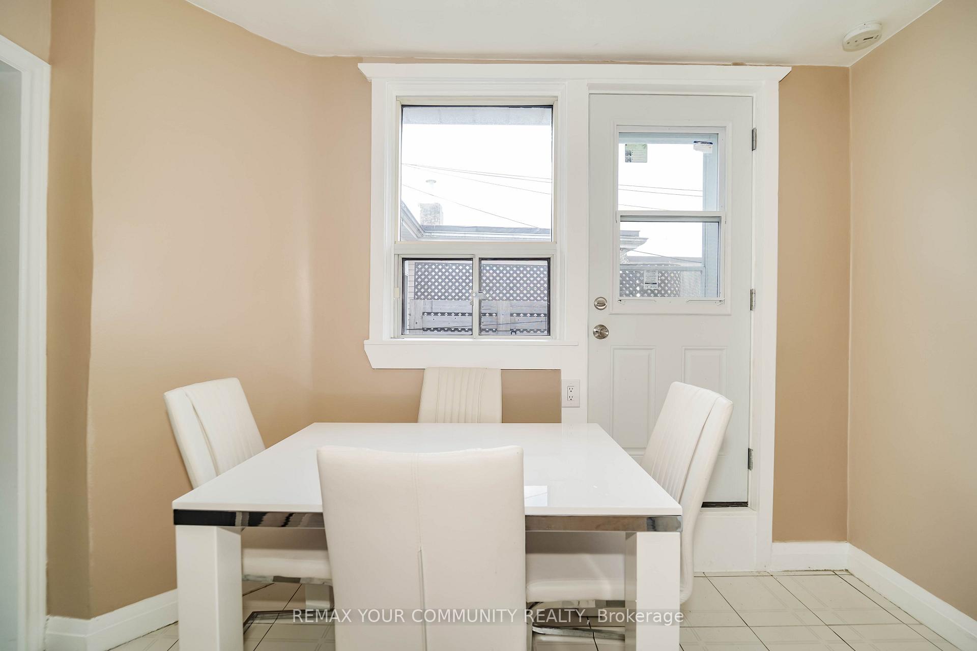 Photo 32 of 1378 Danforth Avenue, Toronto, East York — HOMEH
