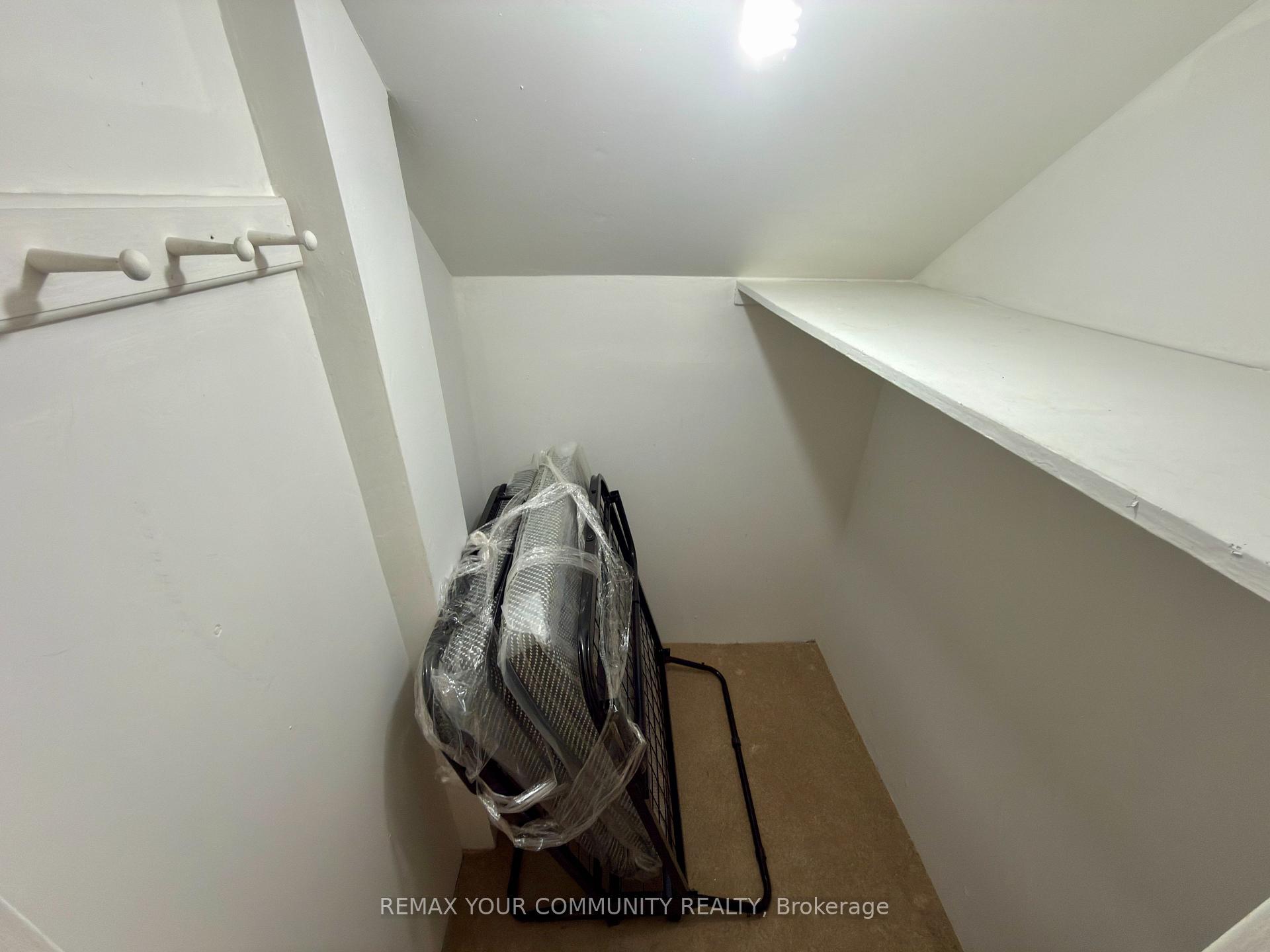 Photo 4 of Unit Lower Room 2, 86 Lesmount Avenue, Toronto, East York — HOMEH