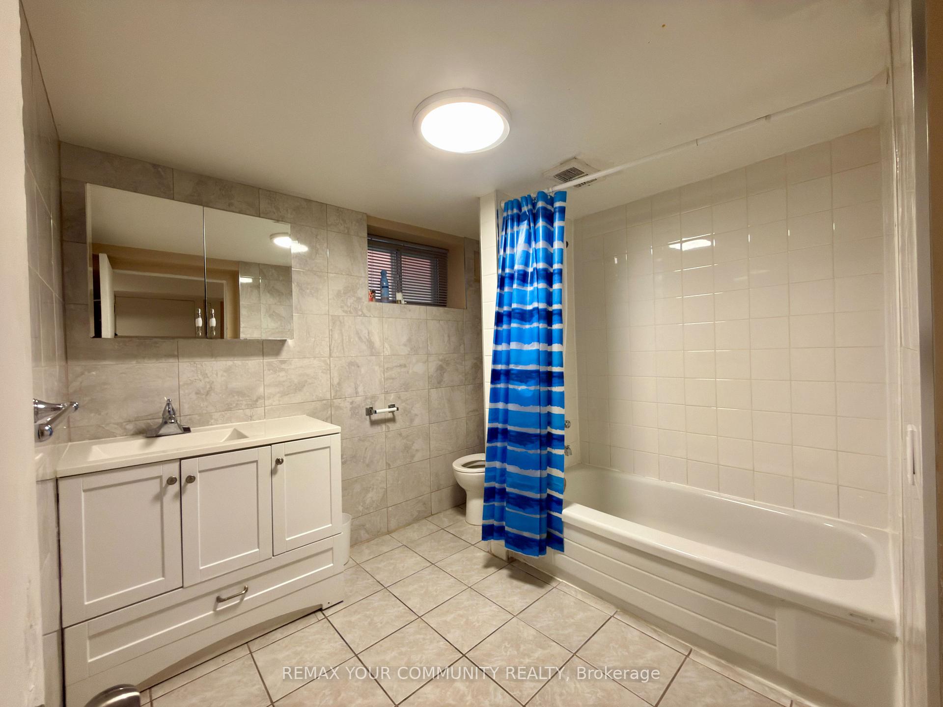Photo 6 of Unit Lower Room 2, 86 Lesmount Avenue, Toronto, East York — HOMEH