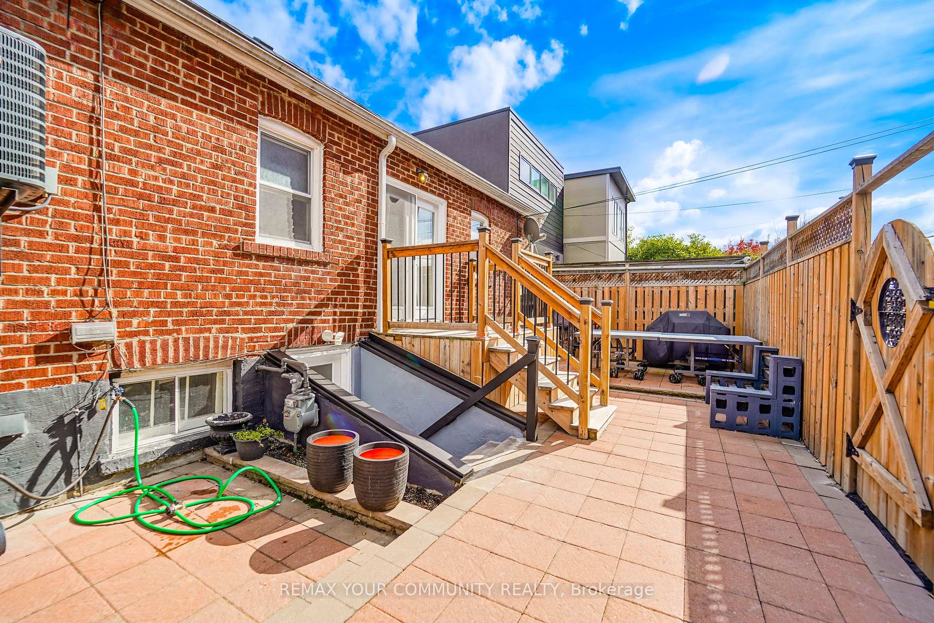 Photo 16 of Unit Lower Room 2, 86 Lesmount Avenue, Toronto, East York — HOMEH