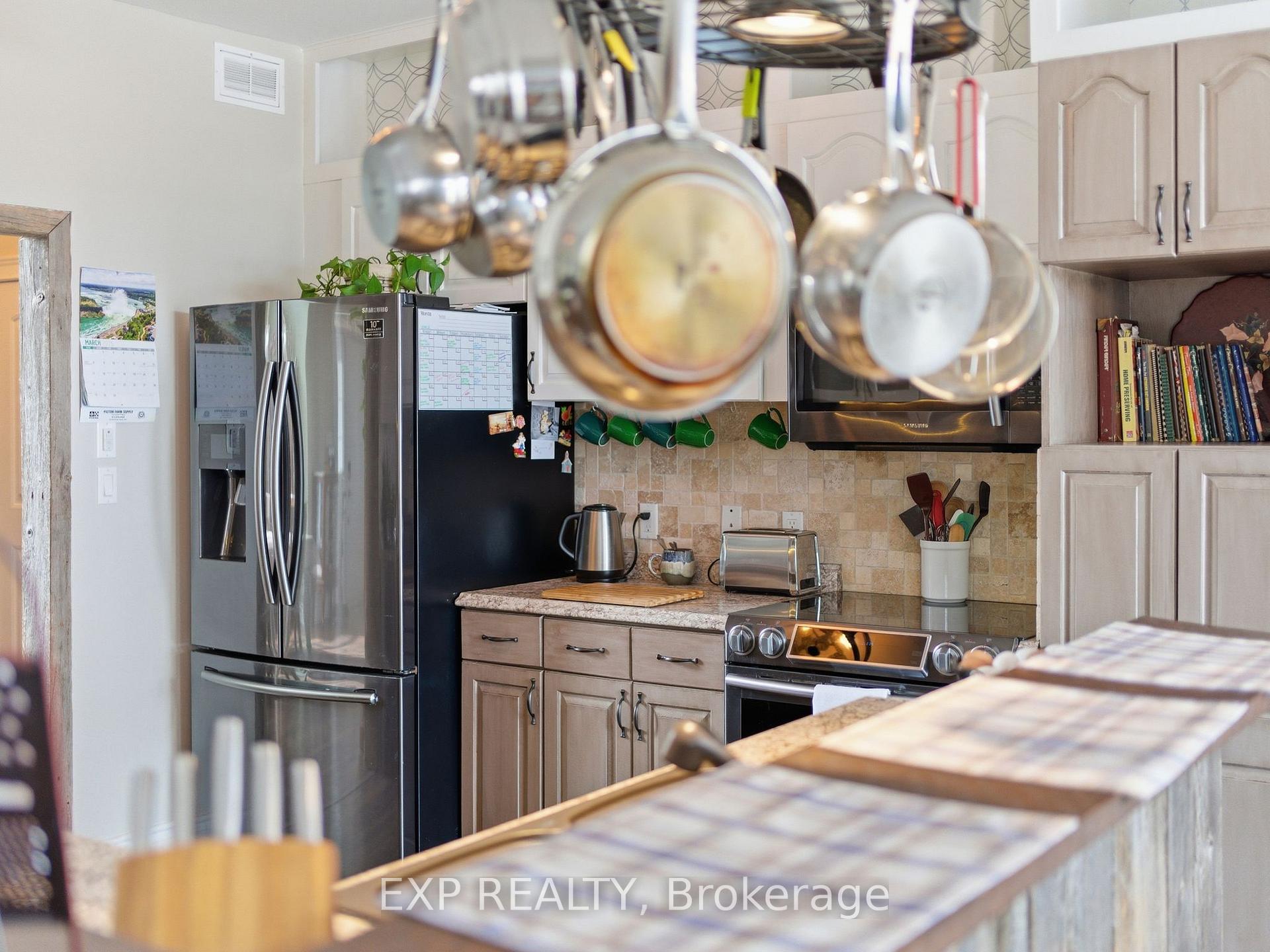 Photo 10 of 516 Allison Road, Prince Edward County, Sophiasburg Ward — HOMEH