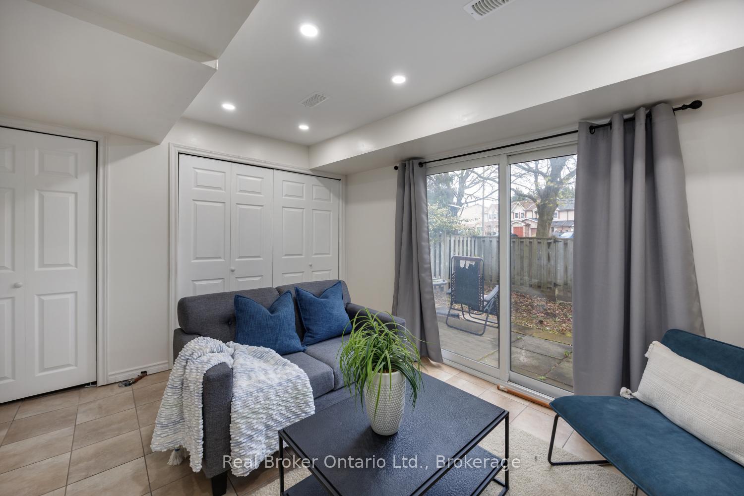 Photo 20 of Unit 30, 220 Ormond Drive, Oshawa, Samac — HOMEH
