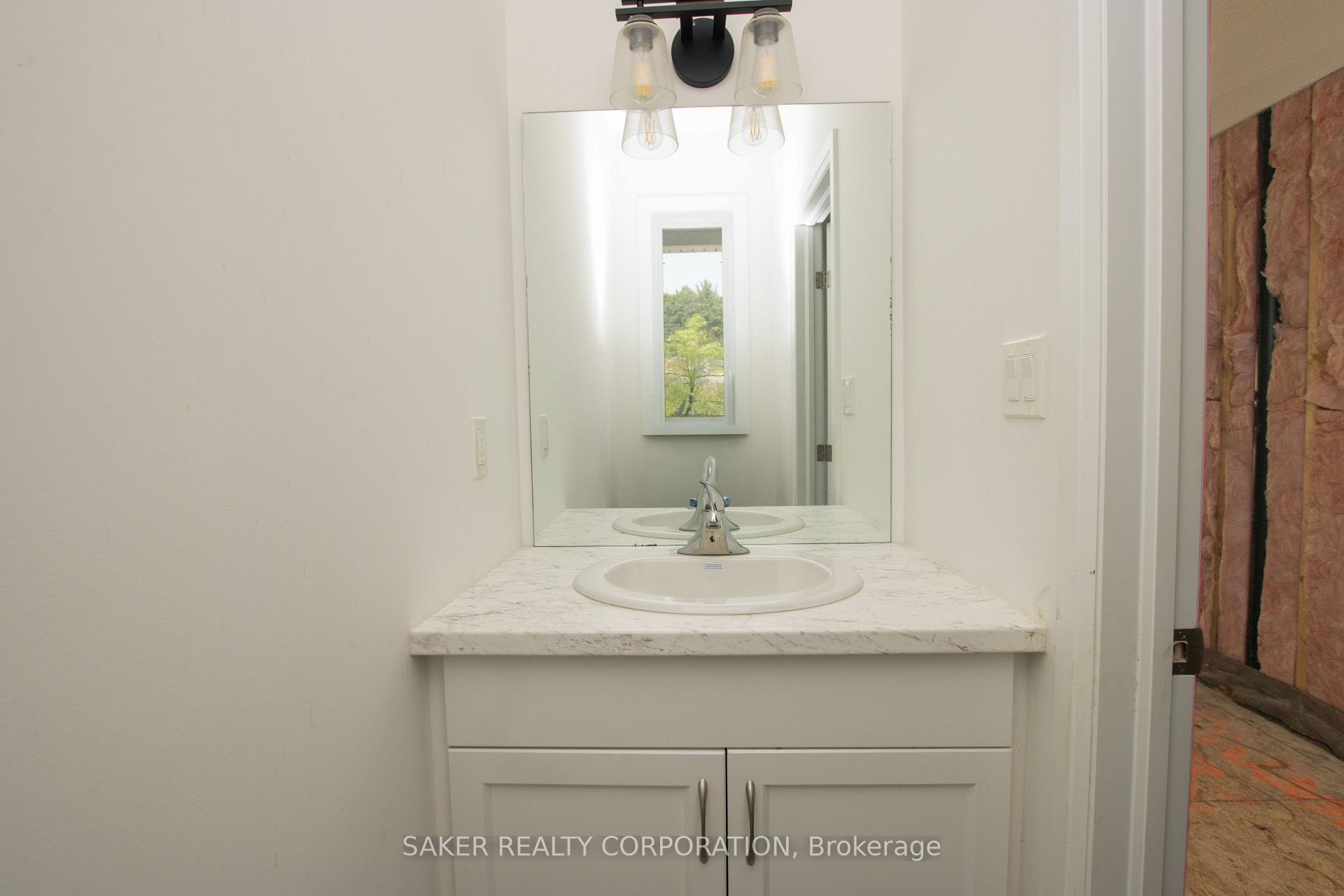 Photo 7 of 16 Armstrong Street, Strathroy-Caradoc, Mount Brydges — HOMEH