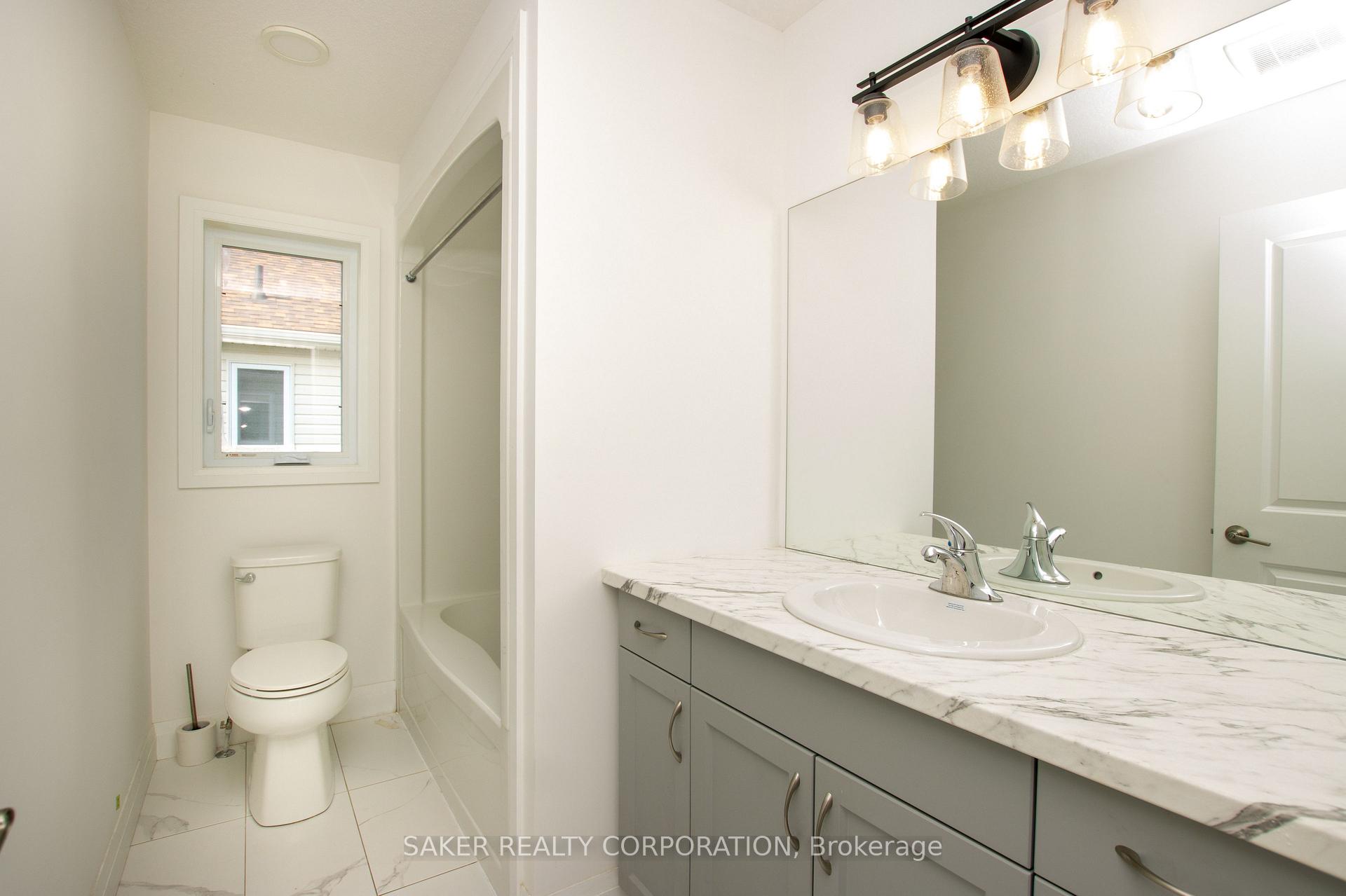 Photo 17 of 16 Armstrong Street, Strathroy-Caradoc, Mount Brydges — HOMEH