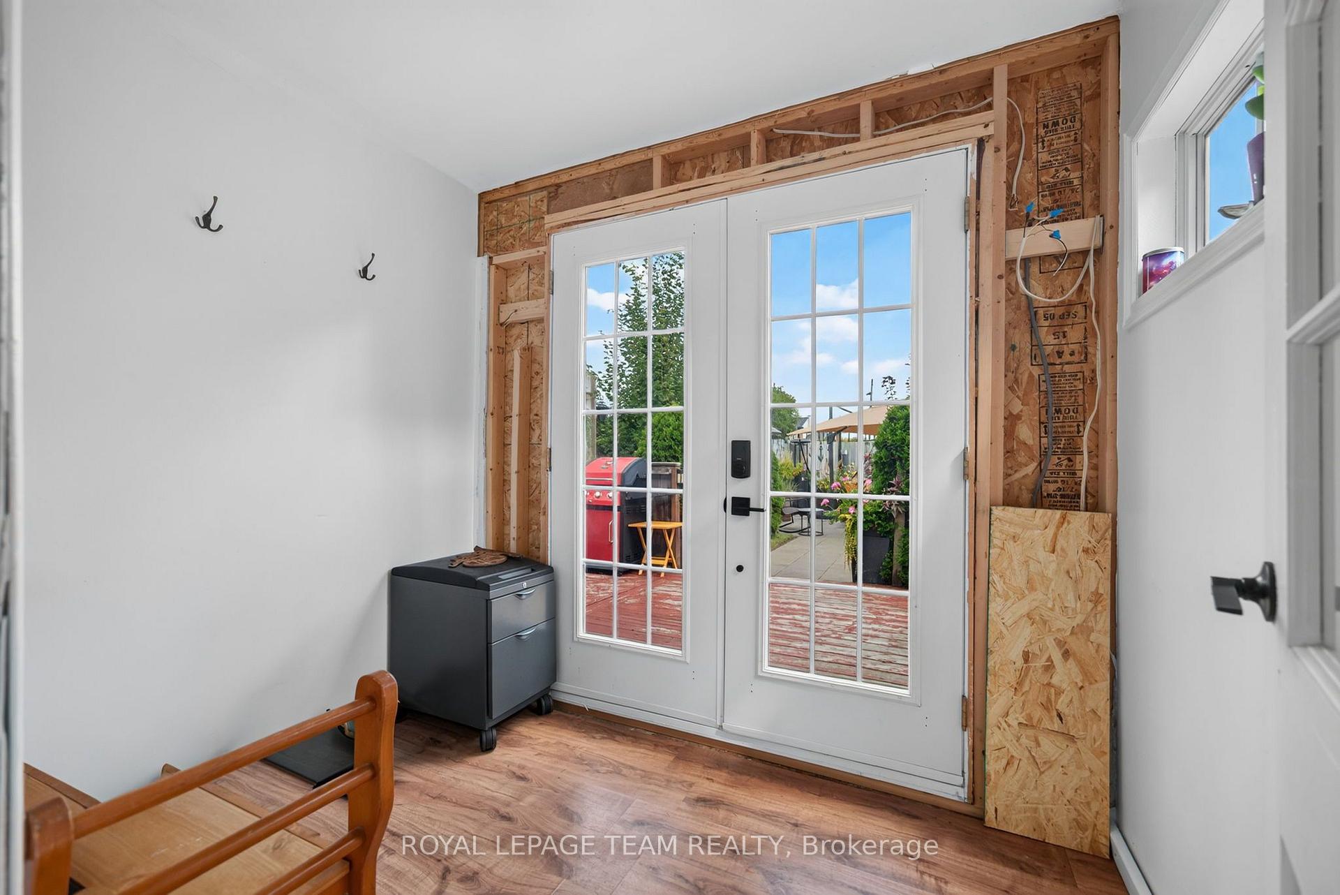Photo 59 of 1629 River Road, Ottawa, Manotick East to Manotick Station — HOMEH