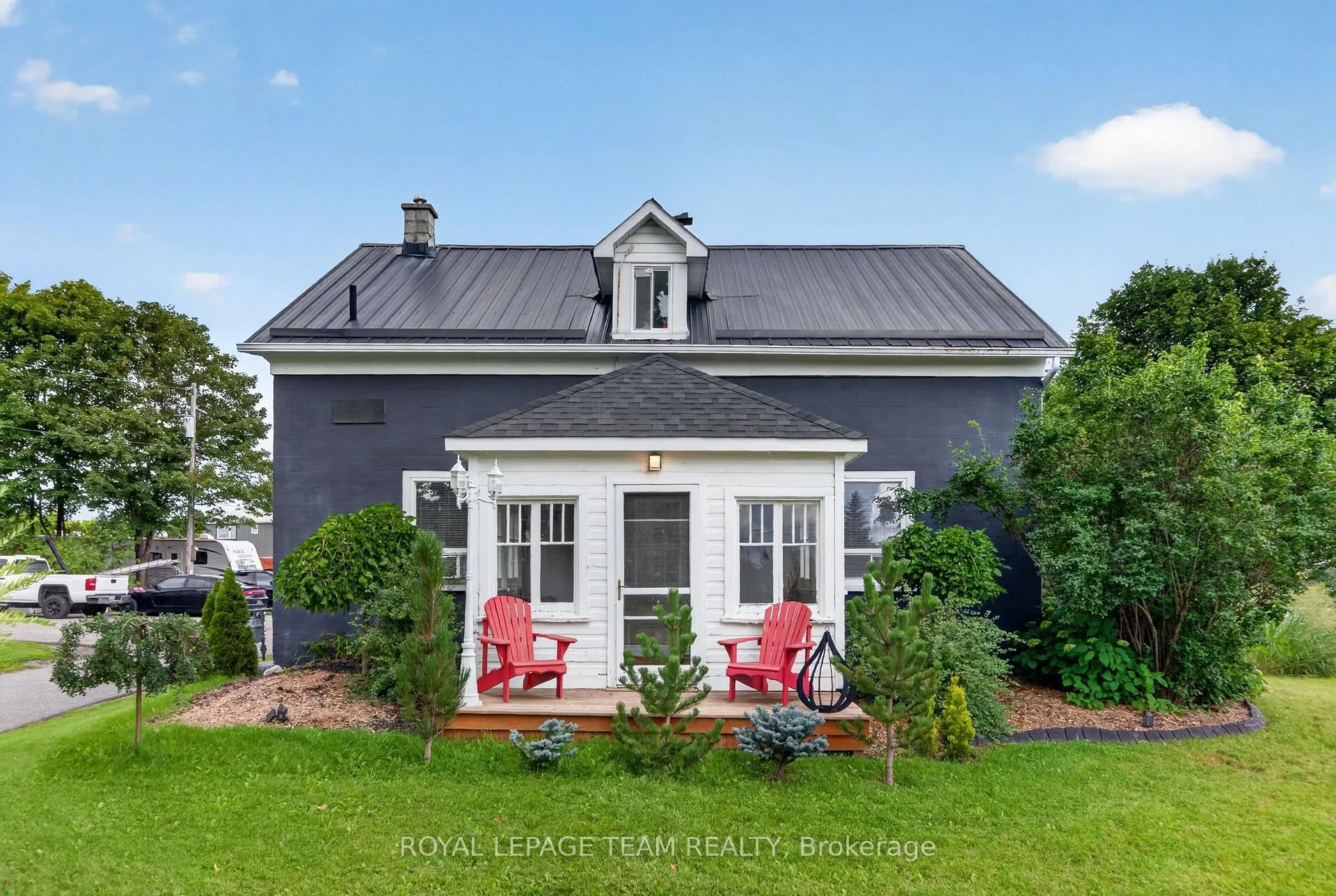 Photo of 1629 River Road