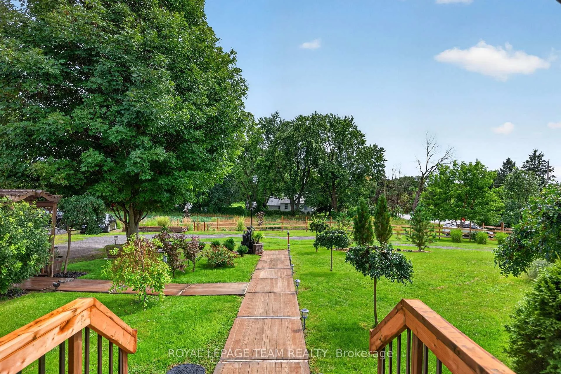 Photo 18 of 1629 River Road, Ottawa, Manotick East to Manotick Station — HOMEH