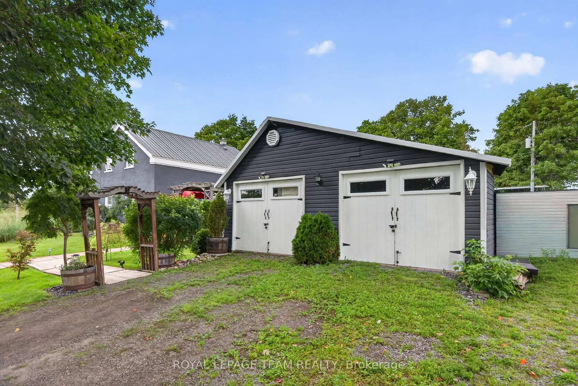 Photo 32 of 1629 River Road, Ottawa, Manotick East to Manotick Station — HOMEH