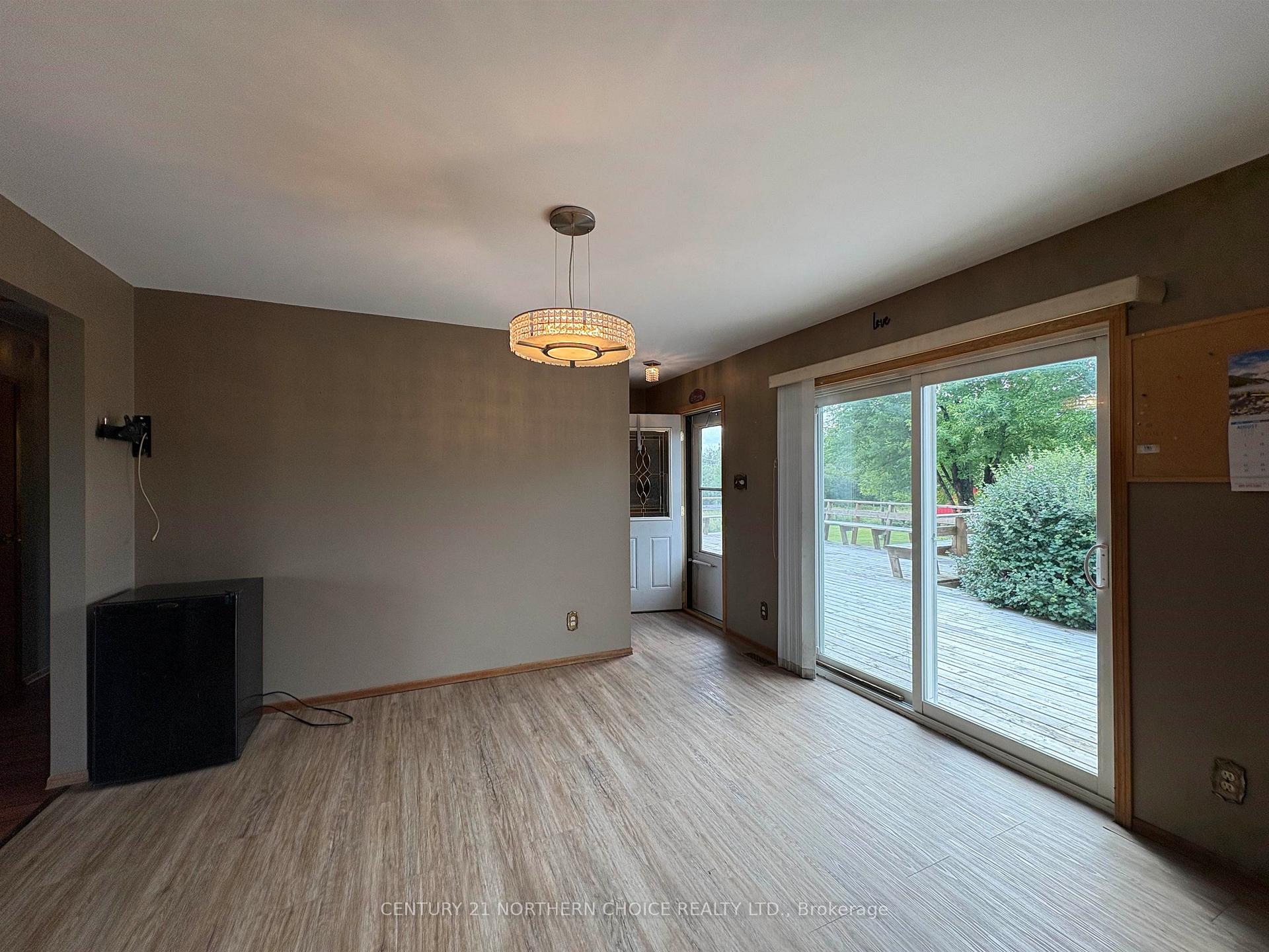 Photo 9 of 859 Burriss Road E, La Vallee, TB-406 — HOMEH
