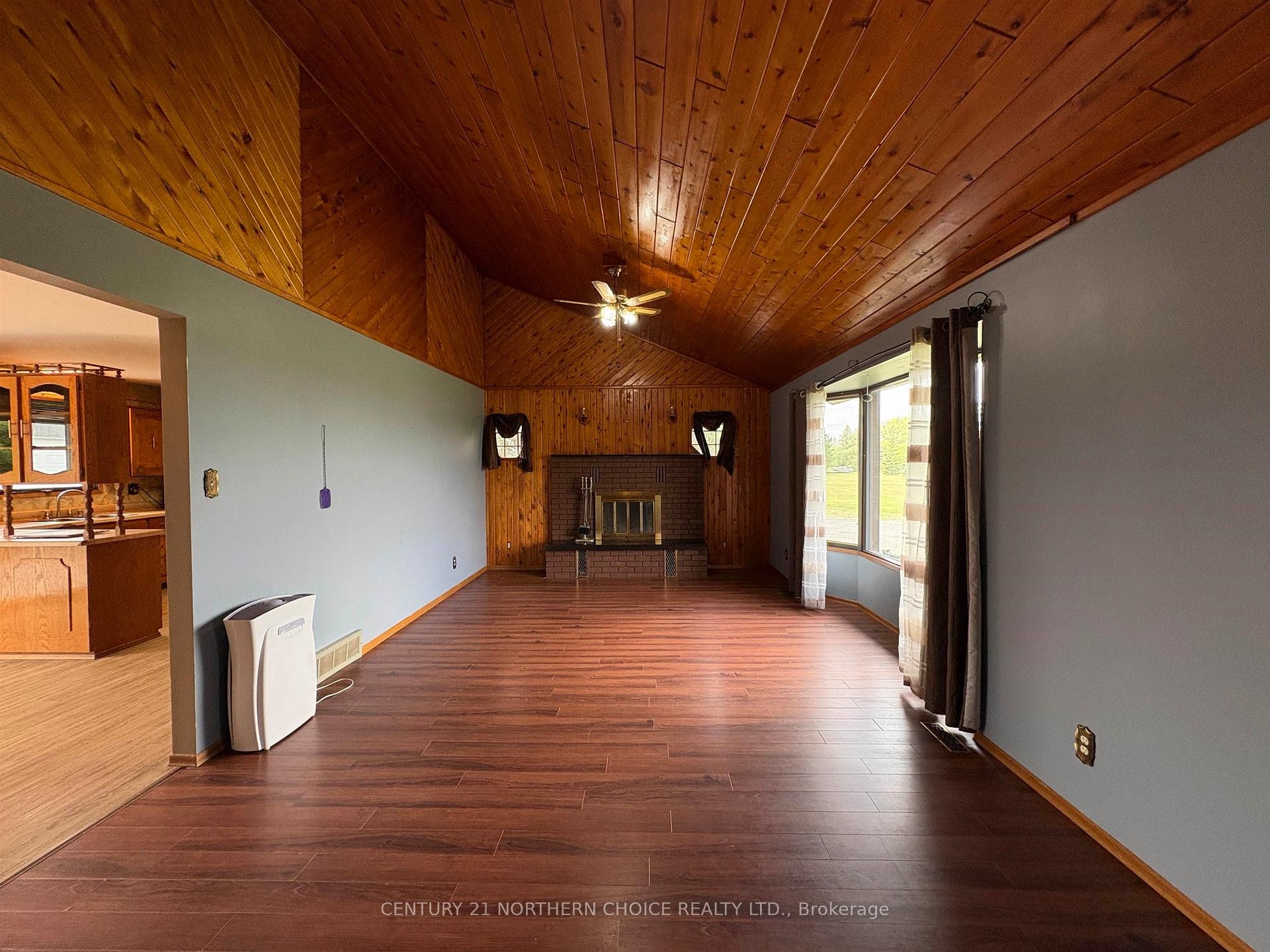 Photo 13 of 859 Burriss Road E, La Vallee, TB-406 — HOMEH