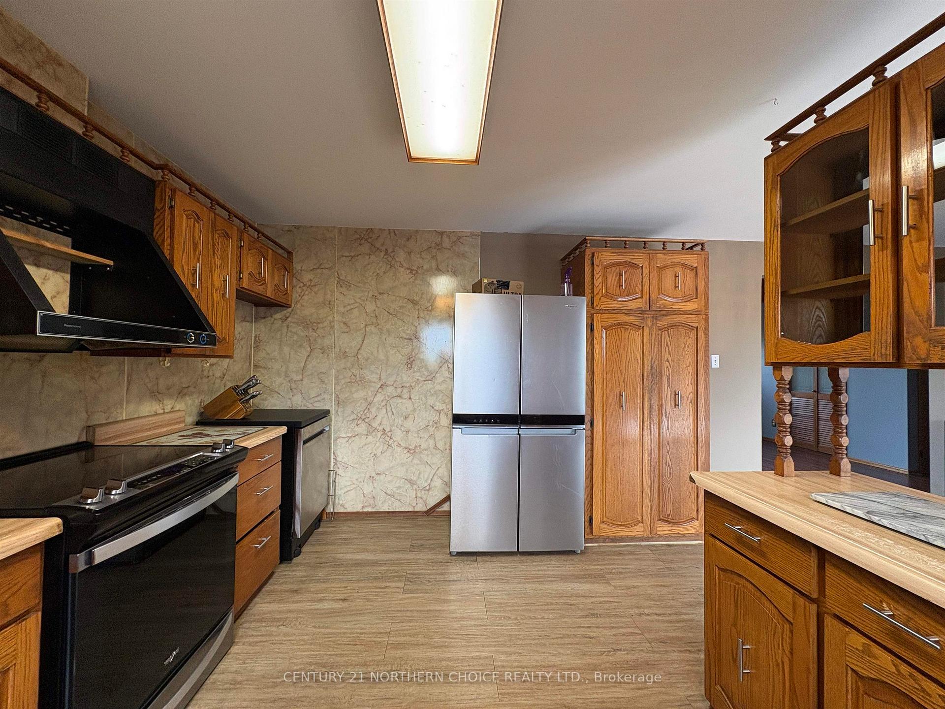 Photo 12 of 859 Burriss Road E, La Vallee, TB-406 — HOMEH
