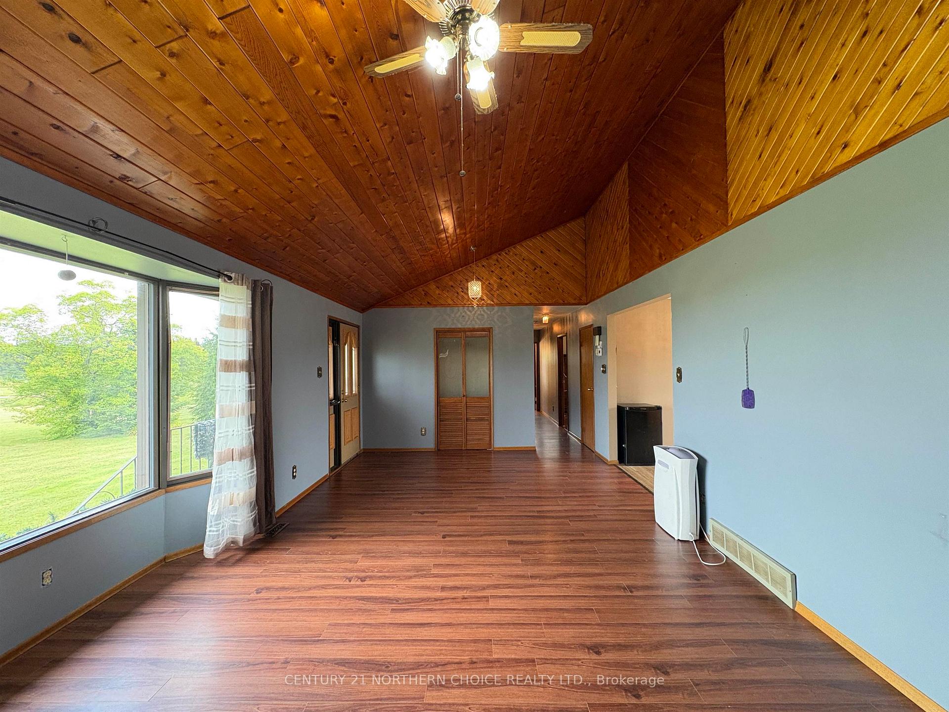 Photo 15 of 859 Burriss Road E, La Vallee, TB-406 — HOMEH