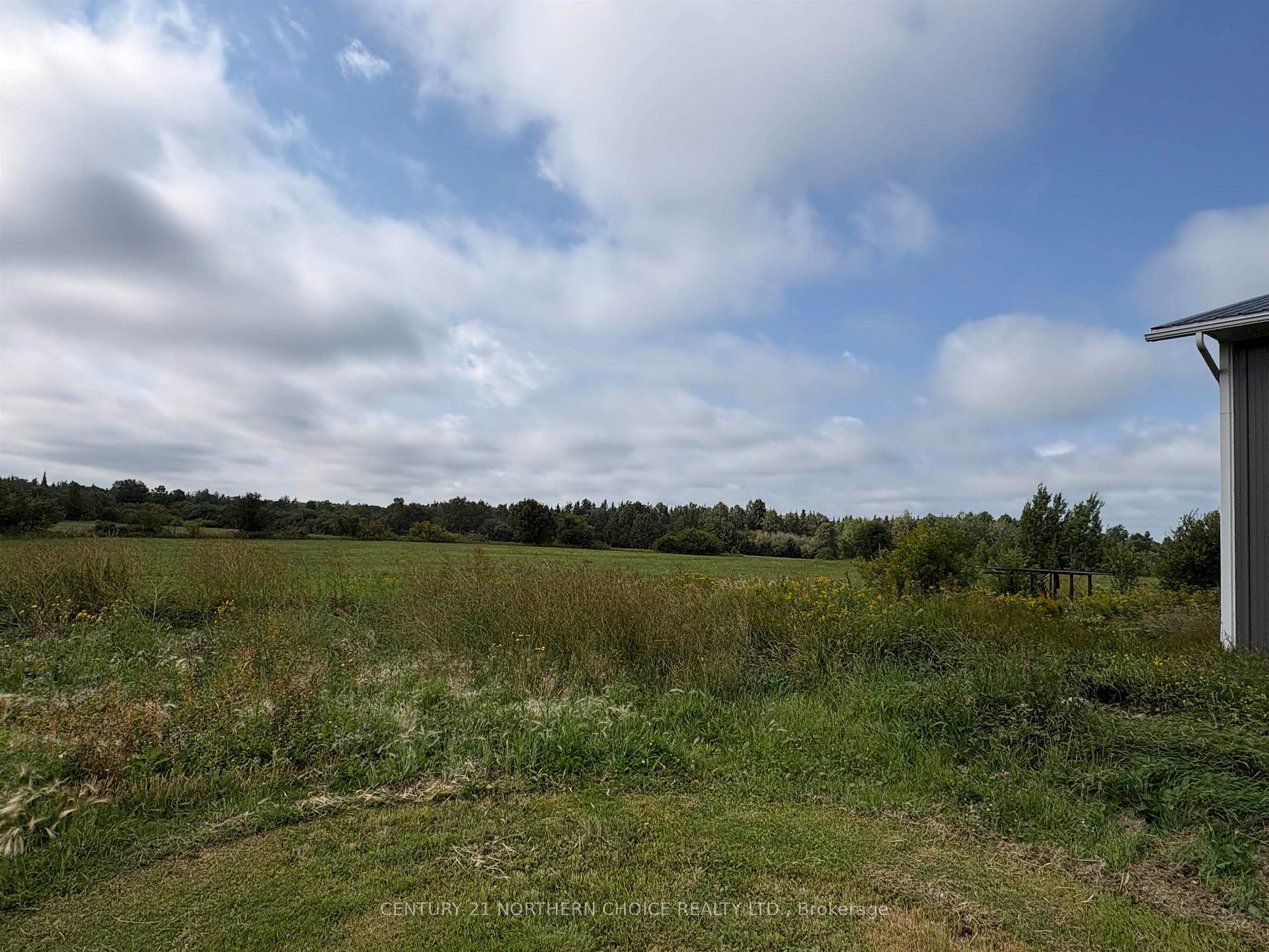 Photo 40 of 859 Burriss Road E, La Vallee, TB-406 — HOMEH