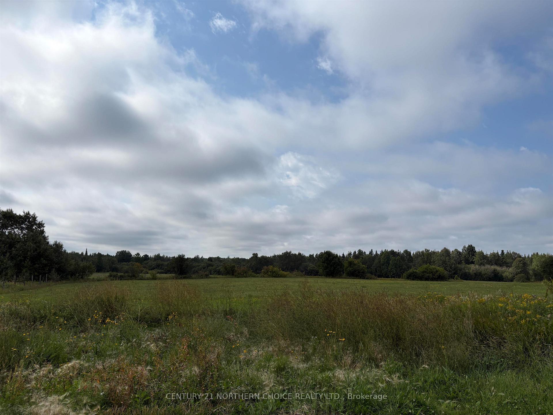 Photo 41 of 859 Burriss Road E, La Vallee, TB-406 — HOMEH