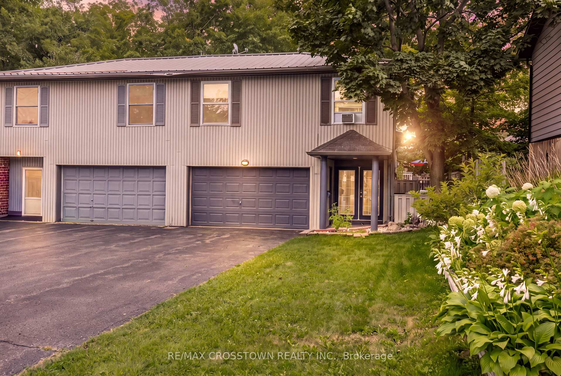 Photo 4 of 6 Ashdale Court, Barrie, Cundles East — HOMEH