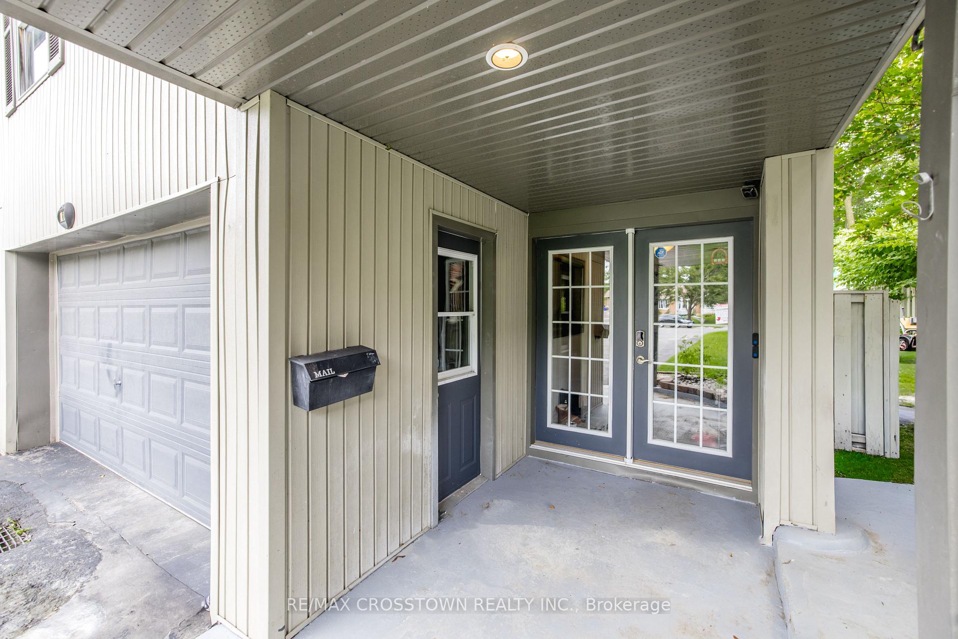Photo 3 of 6 Ashdale Court, Barrie, Cundles East — HOMEH