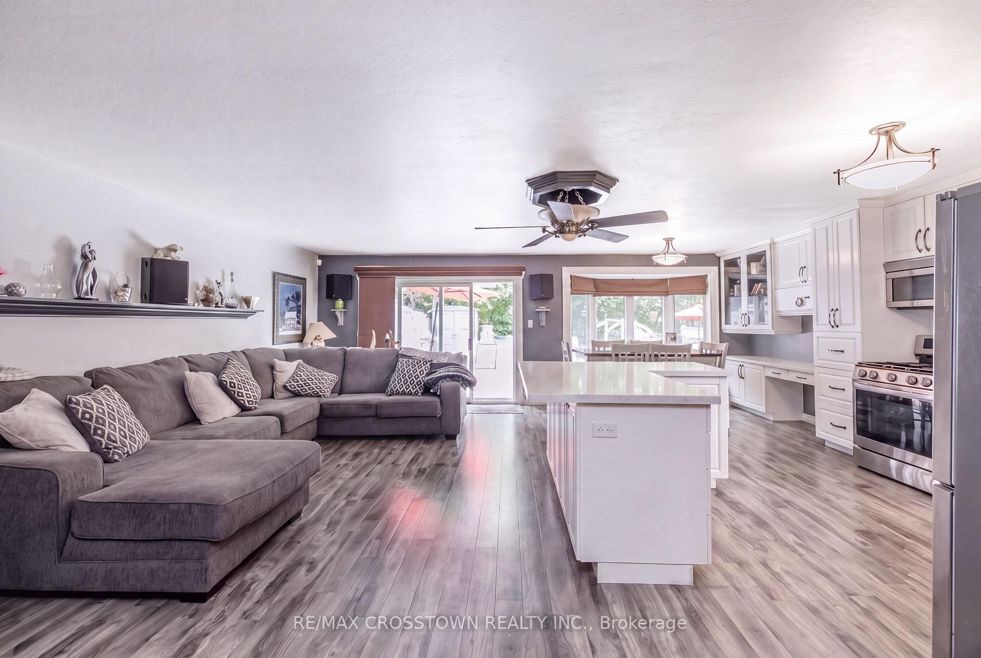 Photo 16 of 6 Ashdale Court, Barrie, Cundles East — HOMEH
