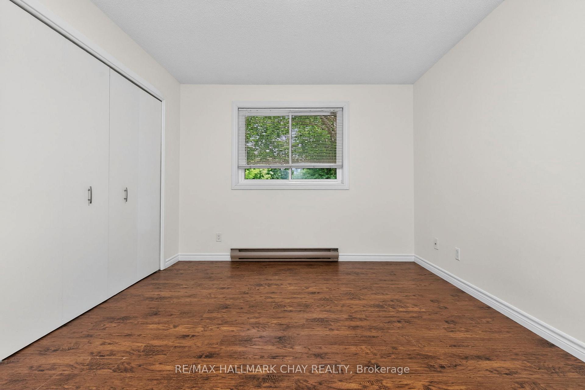 Photo 16 of 716 Dominion Avenue, Midland — HOMEH