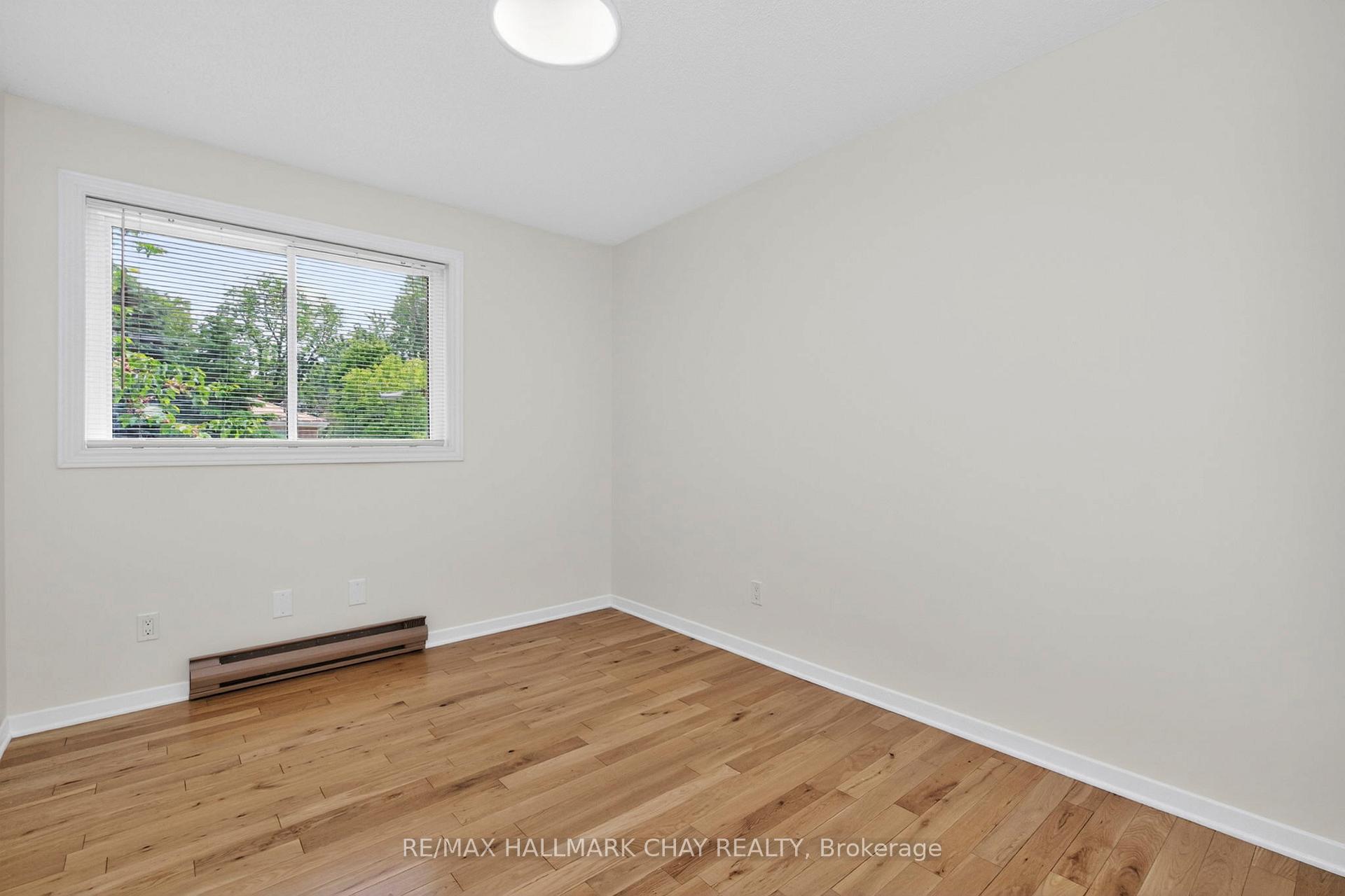Photo 21 of 716 Dominion Avenue, Midland — HOMEH