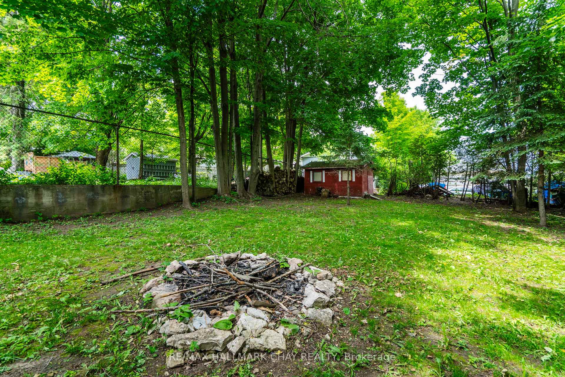 Photo 38 of 716 Dominion Avenue, Midland — HOMEH
