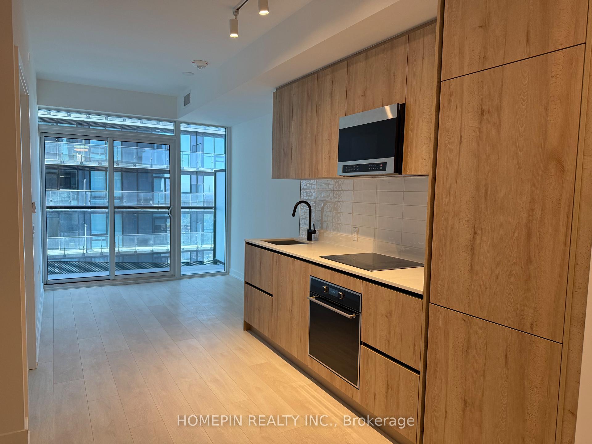 Photo 2 of Unit 2508, 127 Broadway Avenue, Toronto, Mount Pleasant West — HOMEH