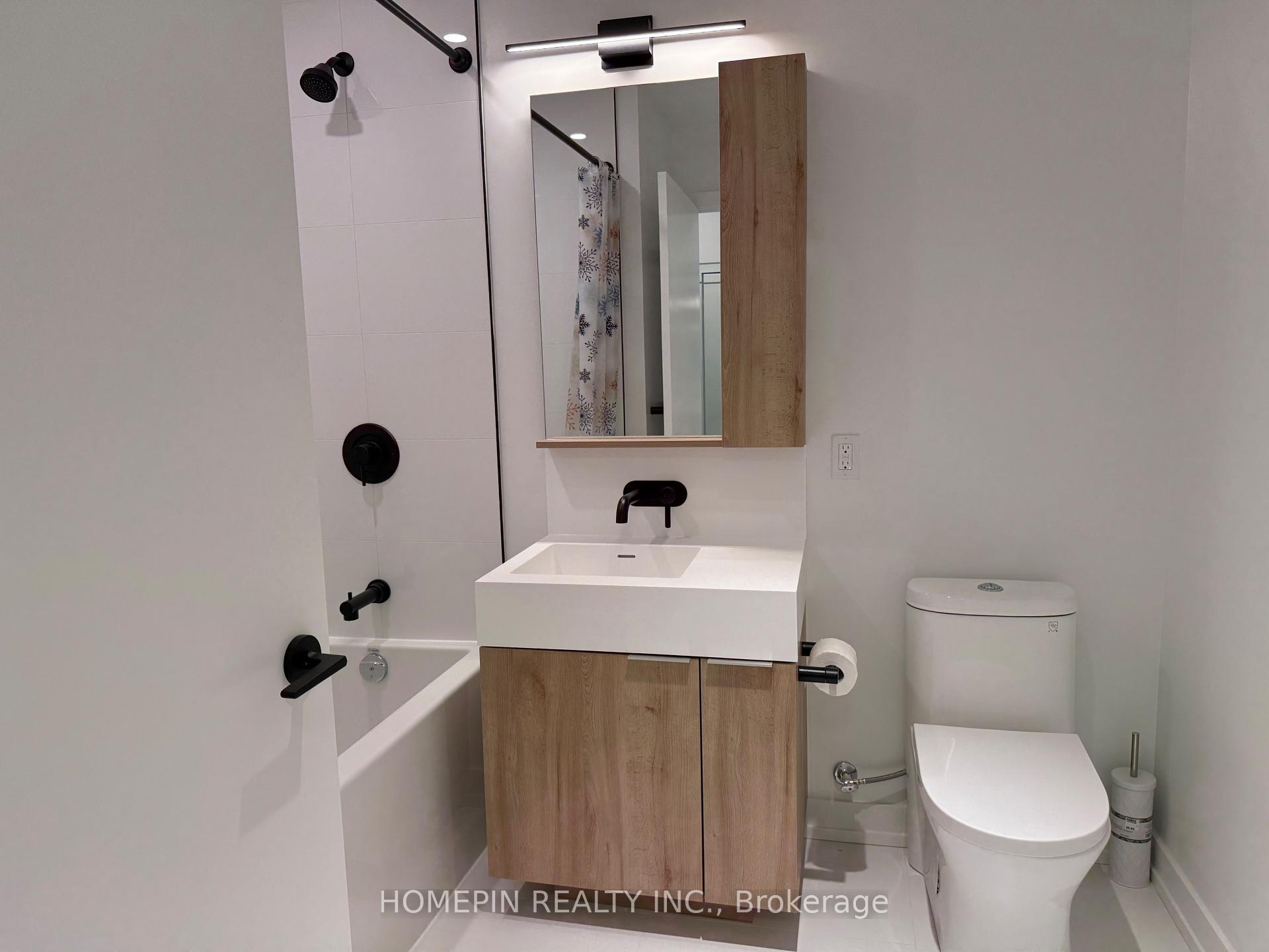 Photo 7 of Unit 2508, 127 Broadway Avenue, Toronto, Mount Pleasant West — HOMEH