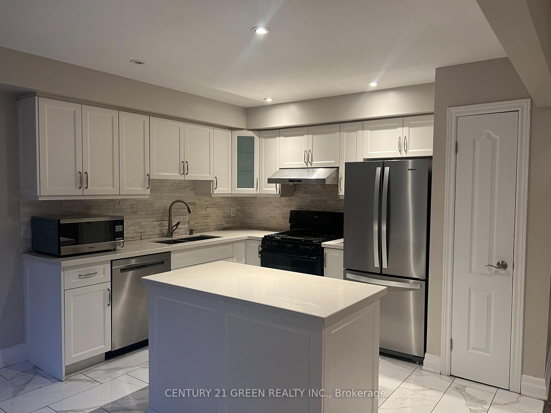 Photo 12 of Unit 92, 4055 Forest Run Avenue, Burlington, Tansley — HOMEH