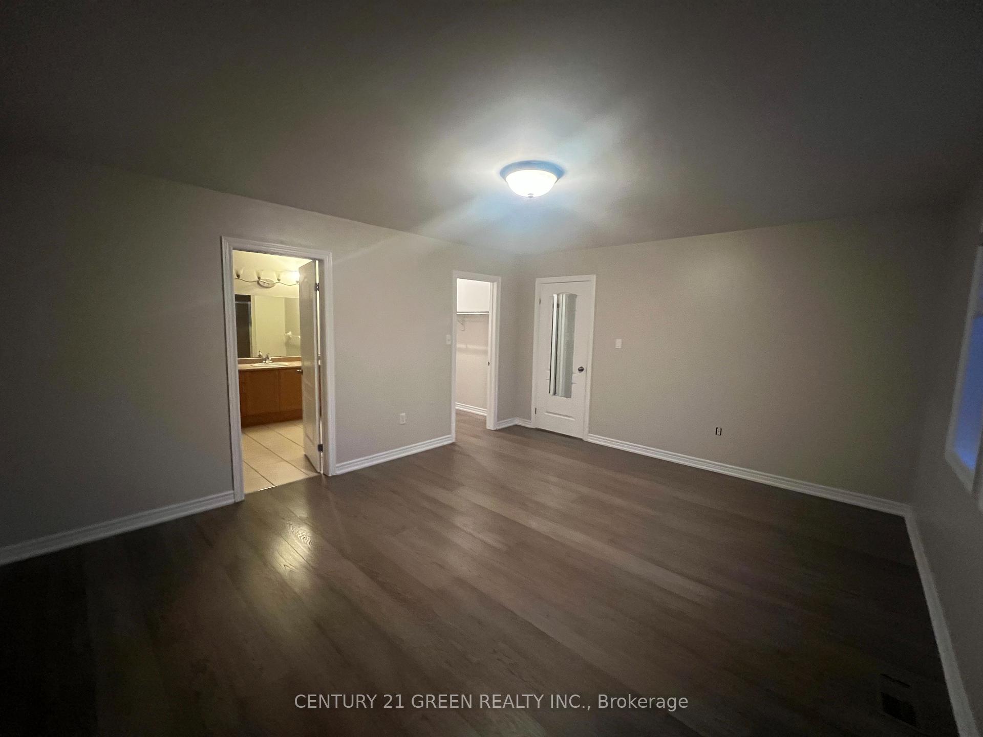 Photo 23 of Unit 92, 4055 Forest Run Avenue, Burlington, Tansley — HOMEH