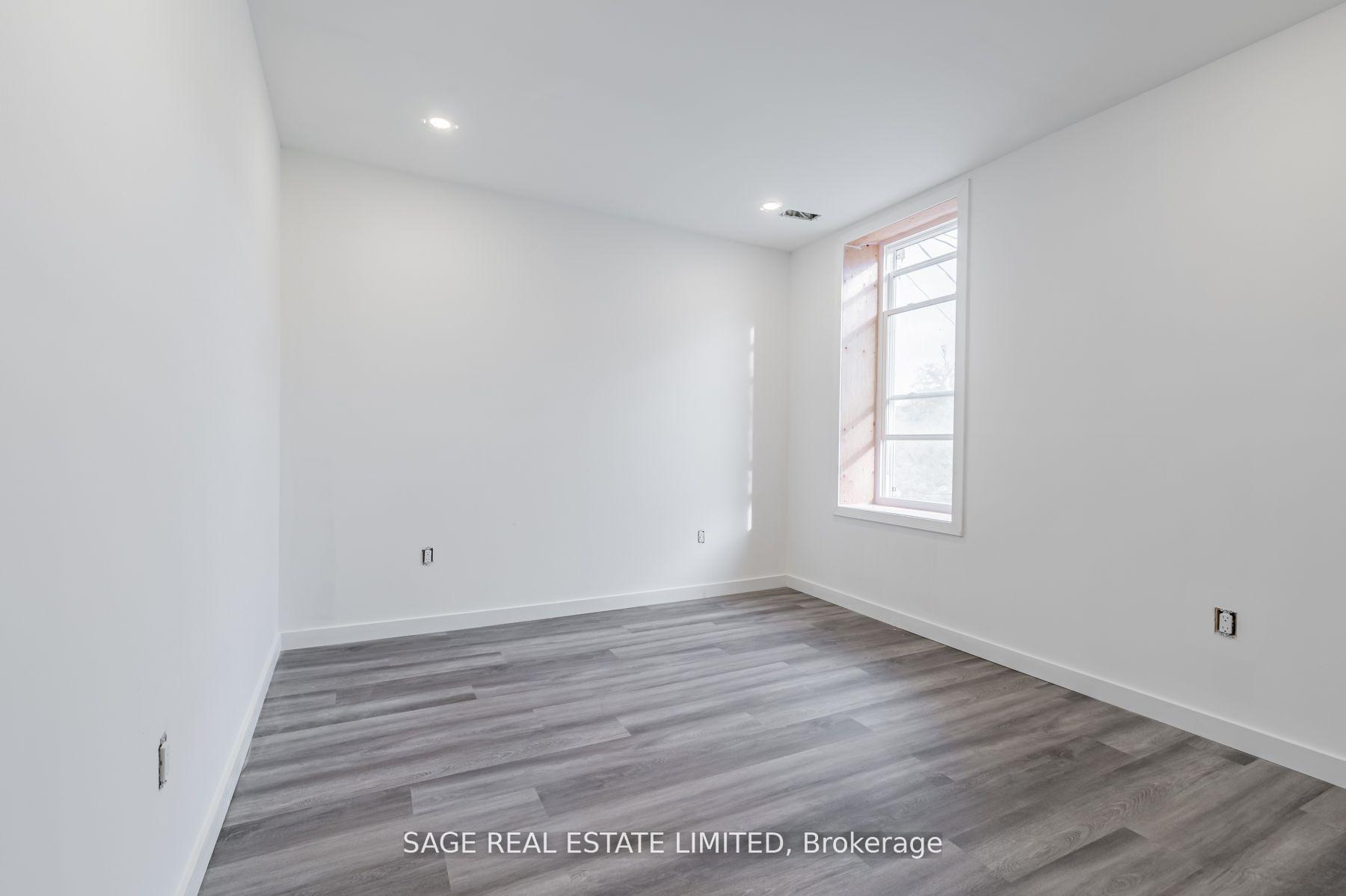 Photo 12 of Unit 10, 14 Cross Street, Hamilton, Dundas — HOMEH