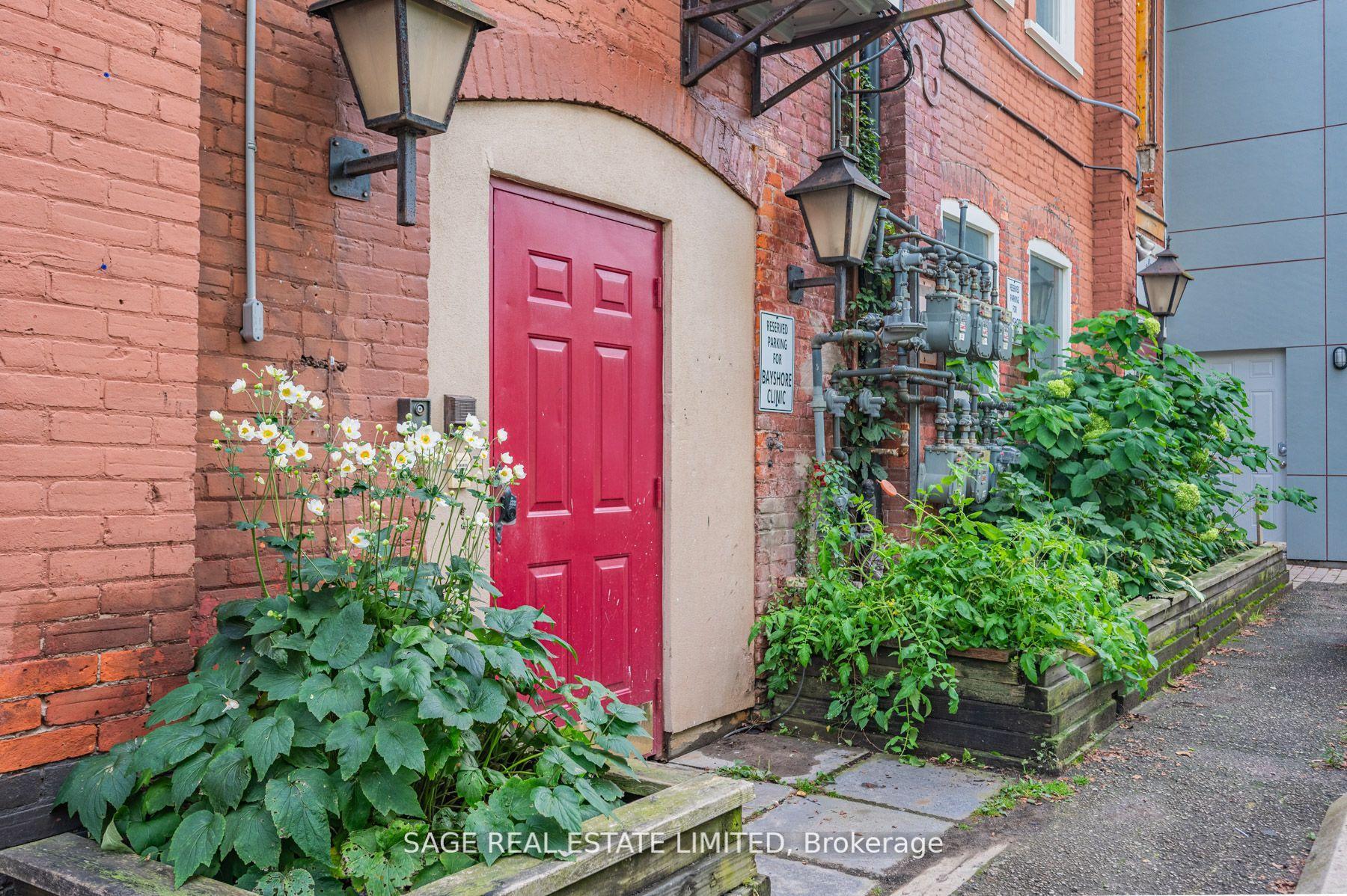 Photo 25 of Unit 10, 14 Cross Street, Hamilton, Dundas — HOMEH