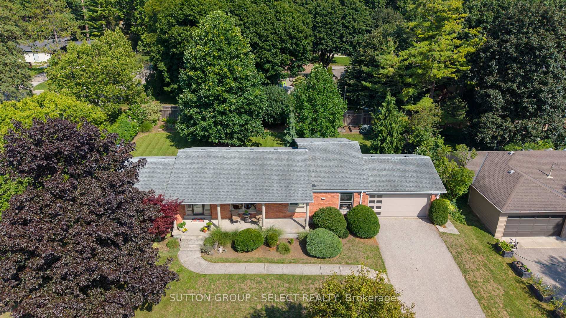 Photo 1 of 847 Clearview Avenue, London, North Q — HOMEH