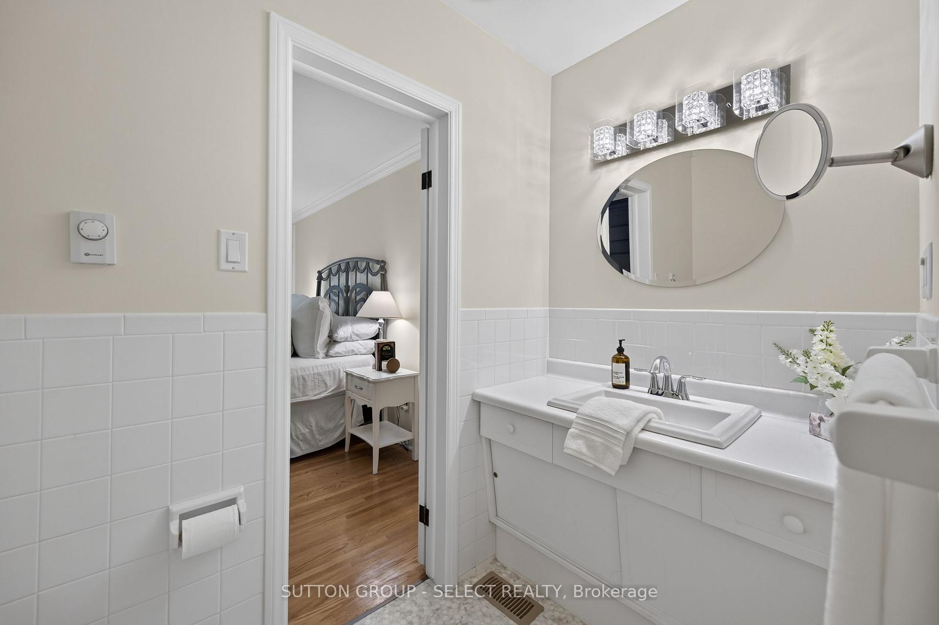 Photo 16 of 847 Clearview Avenue, London, North Q — HOMEH