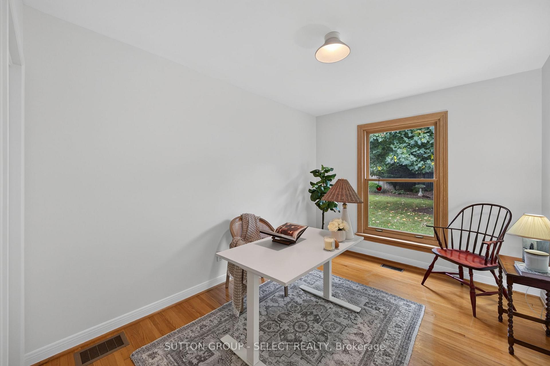 Photo 21 of 847 Clearview Avenue, London, North Q — HOMEH