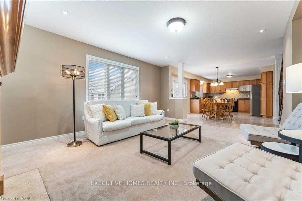 Photo 19 of Unit (Main Level), 8 Roelfson Drive, Hamilton, Meadowlands — HOMEH