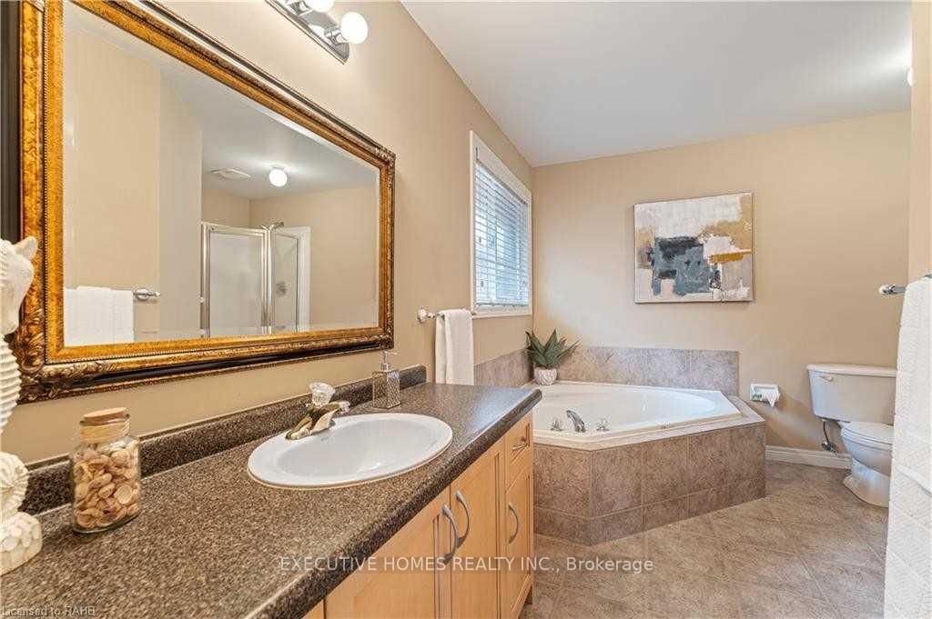 Photo 21 of Unit (Main Level), 8 Roelfson Drive, Hamilton, Meadowlands — HOMEH