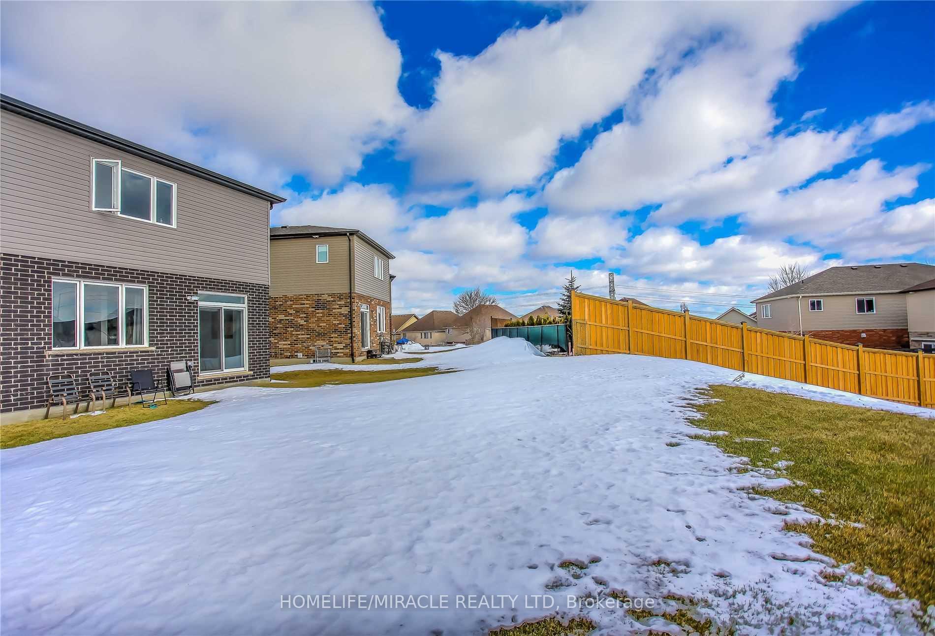 Photo 31 of 99 Saddlebrook Court, Kitchener, Huron Park — HOMEH