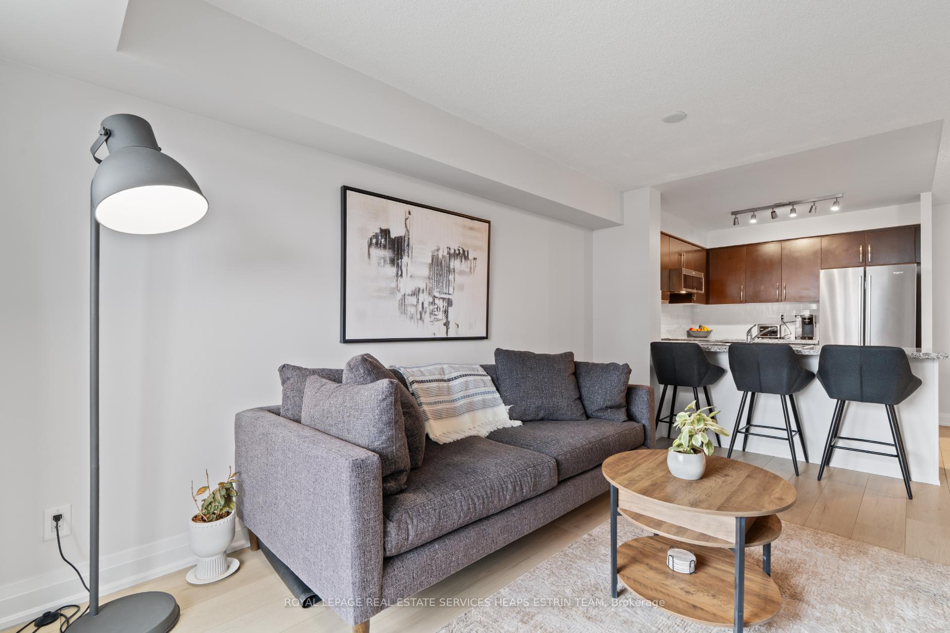 Photo 8 of Unit 606, 3 Michael Power Place, Etobicoke, Islington-City Centre West — HOMEH